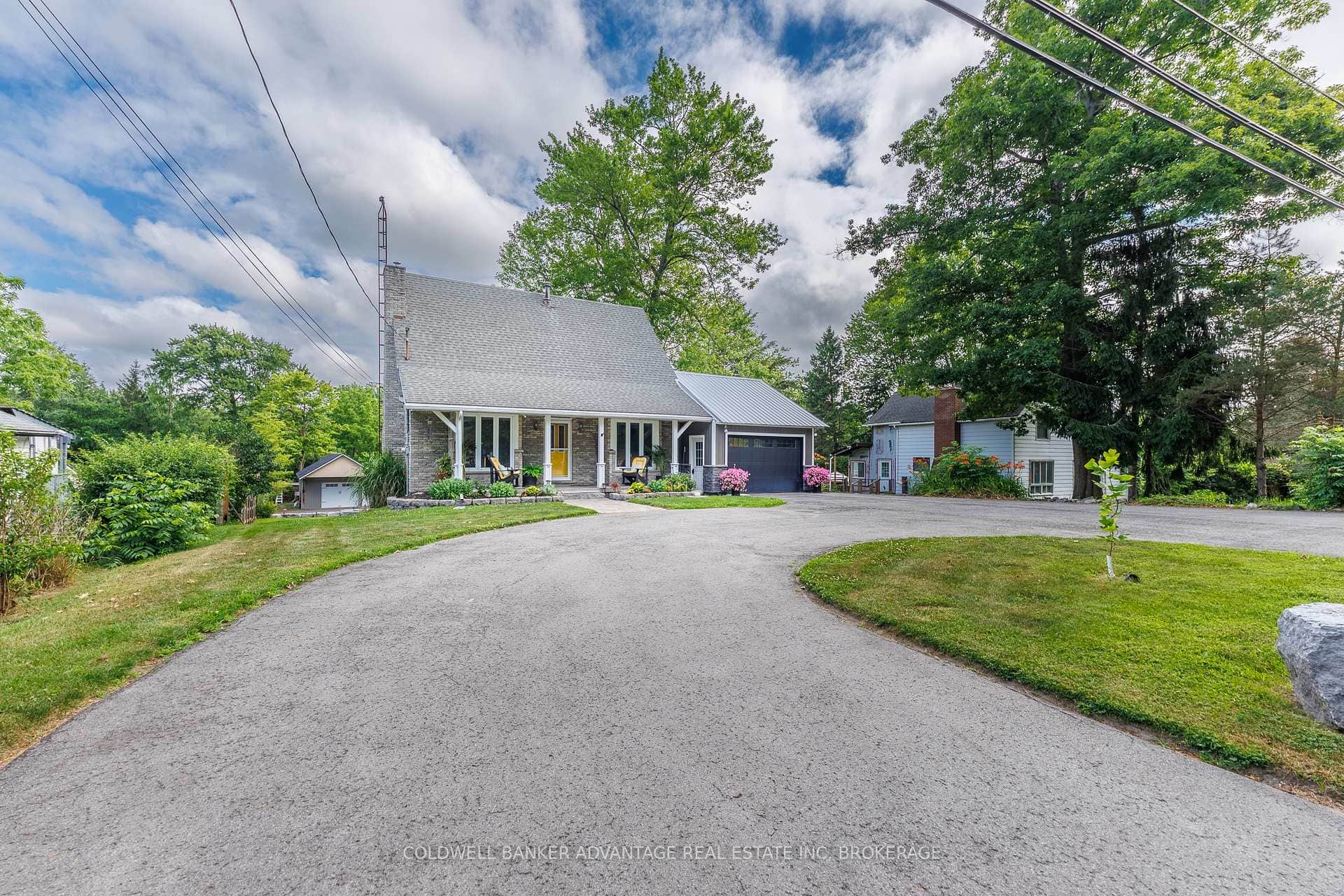 10448 Lakeshore Road