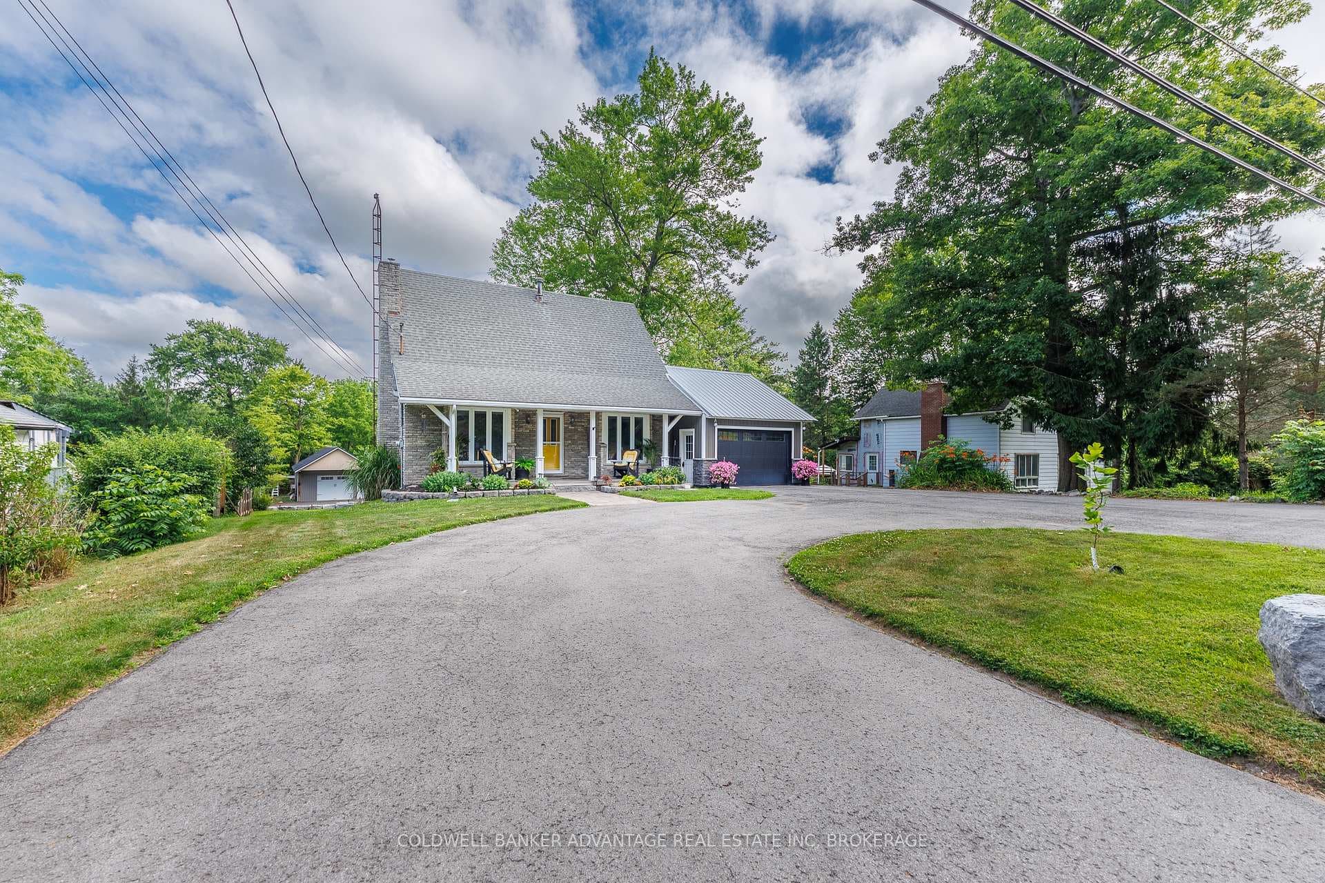 10448 Lakeshore Road