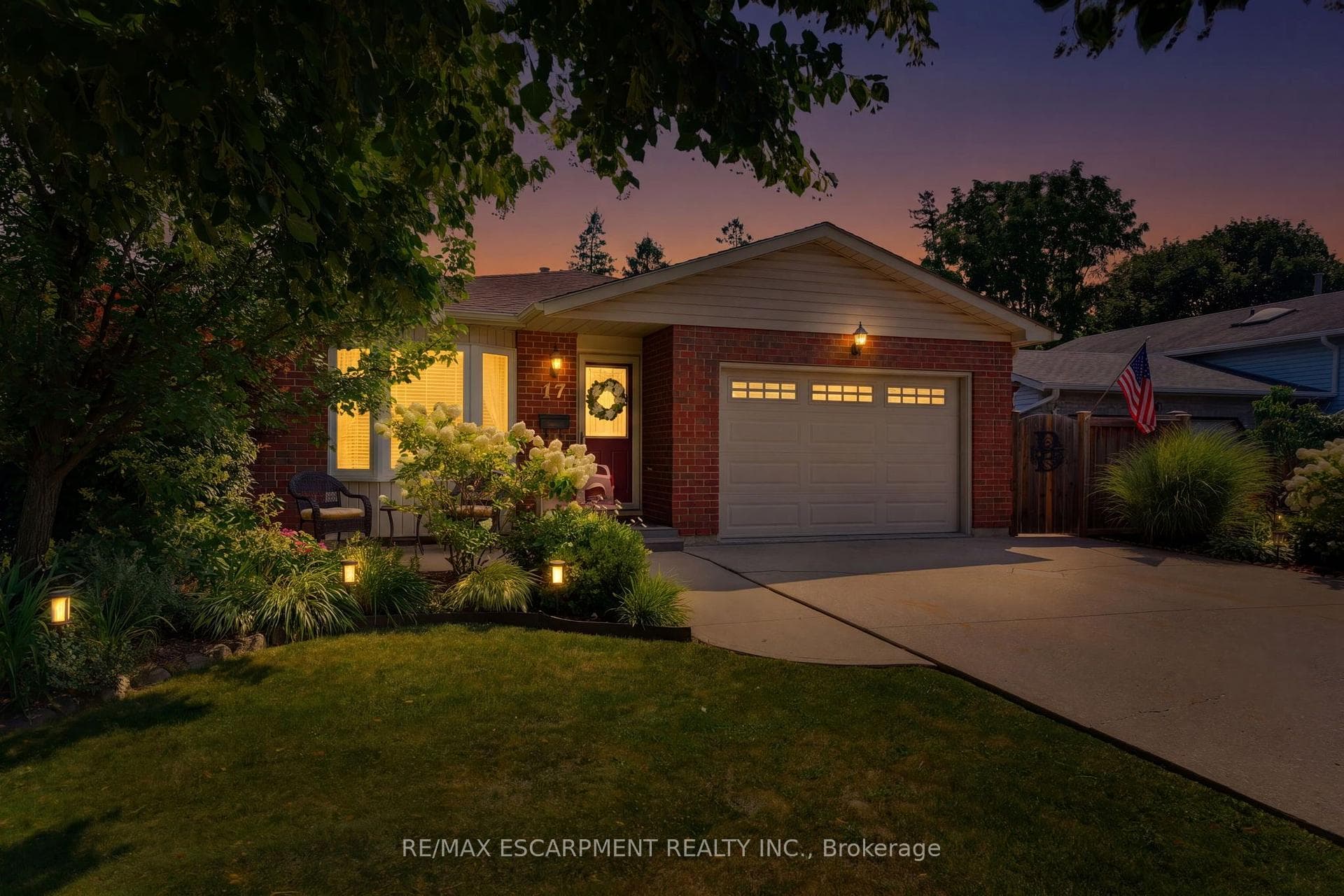 17 BUCHANAN Drive