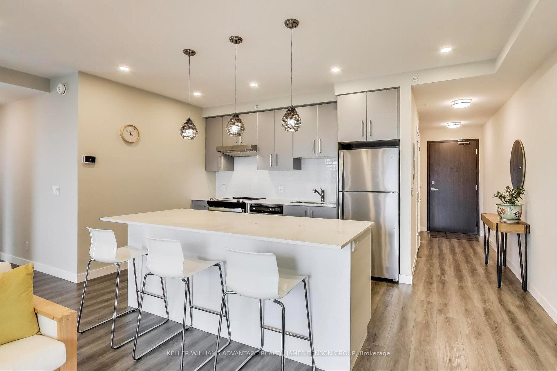 15 Queen Street Unit 907