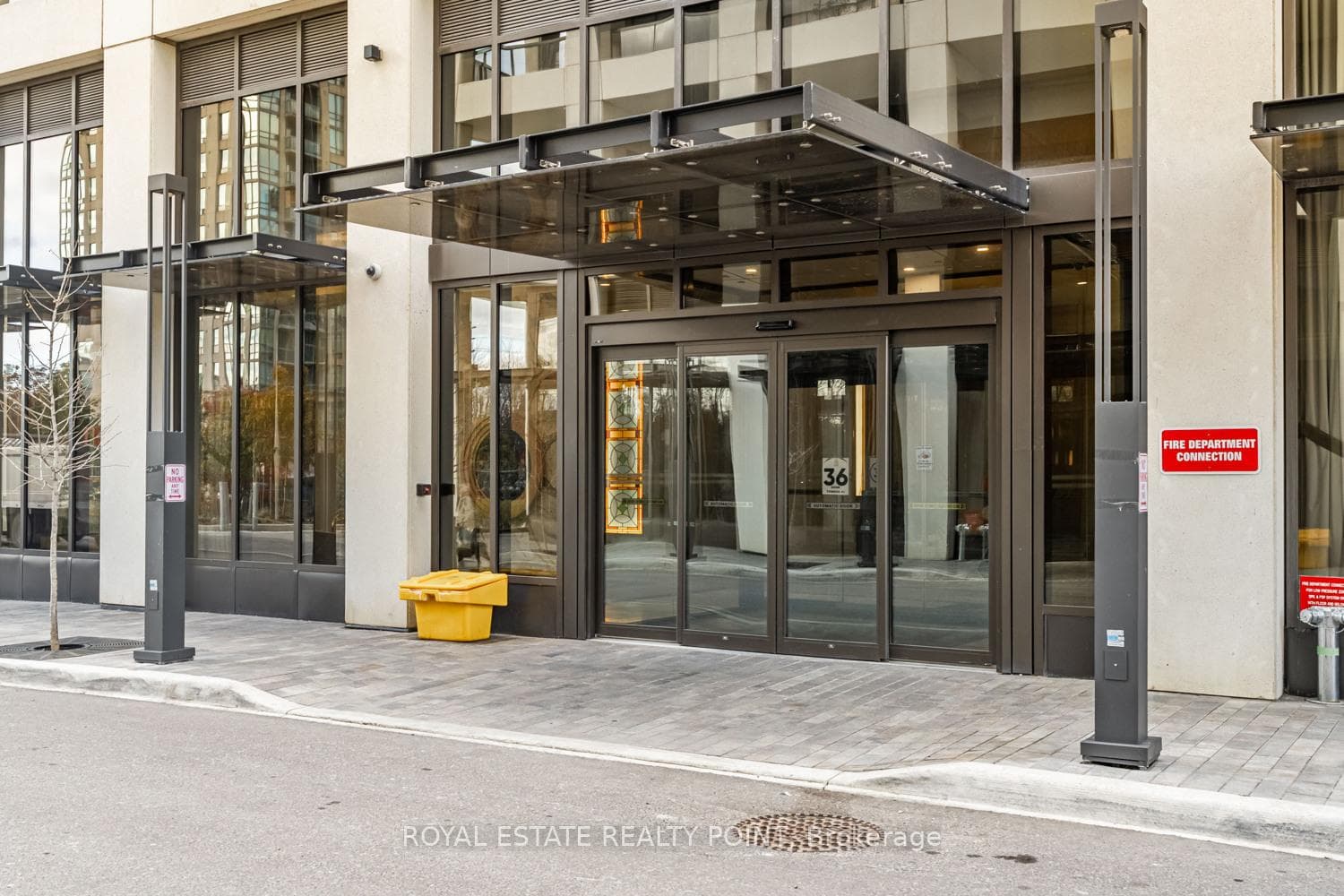 36 Elm Drive Unit PH-02