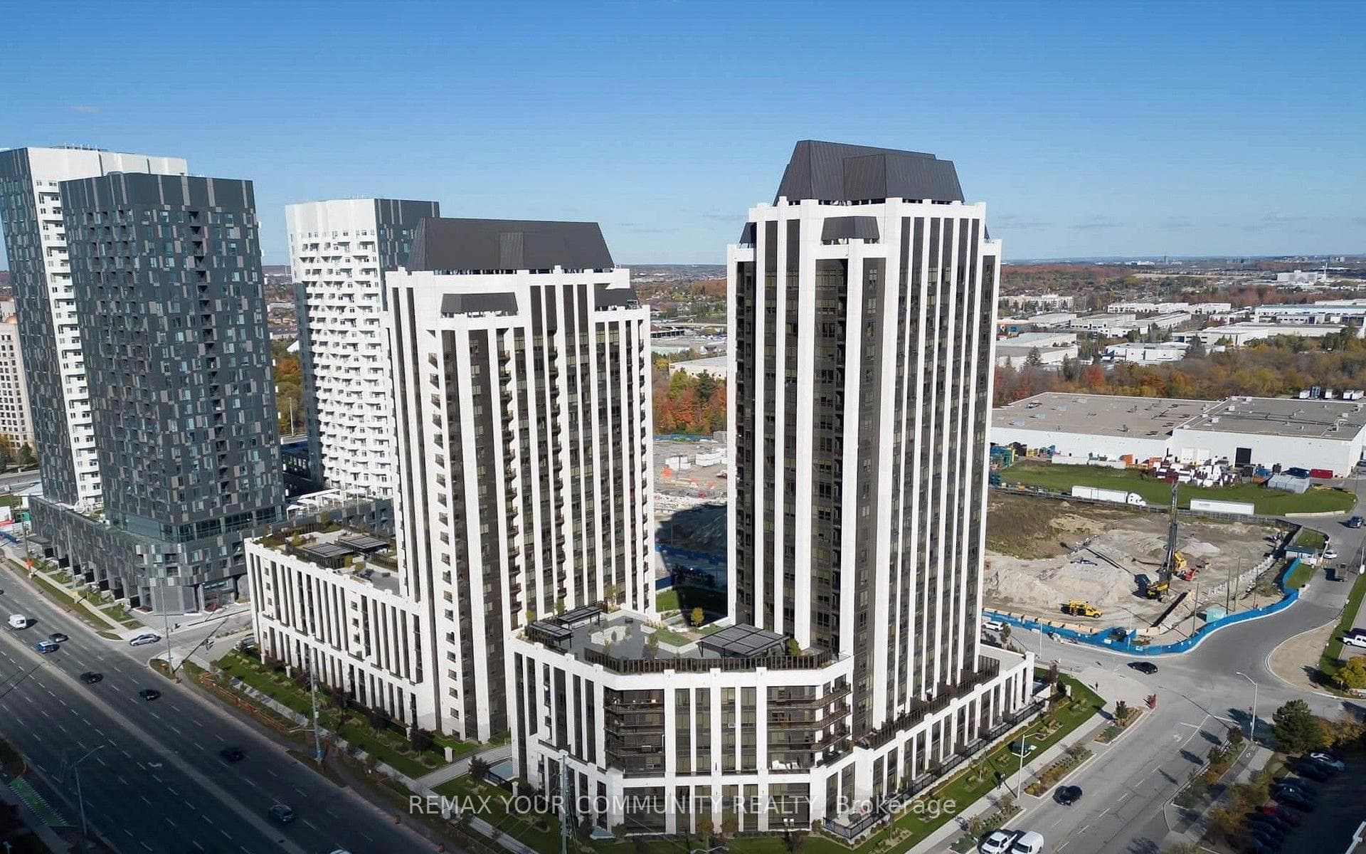 9075 Jane Street Unit 406