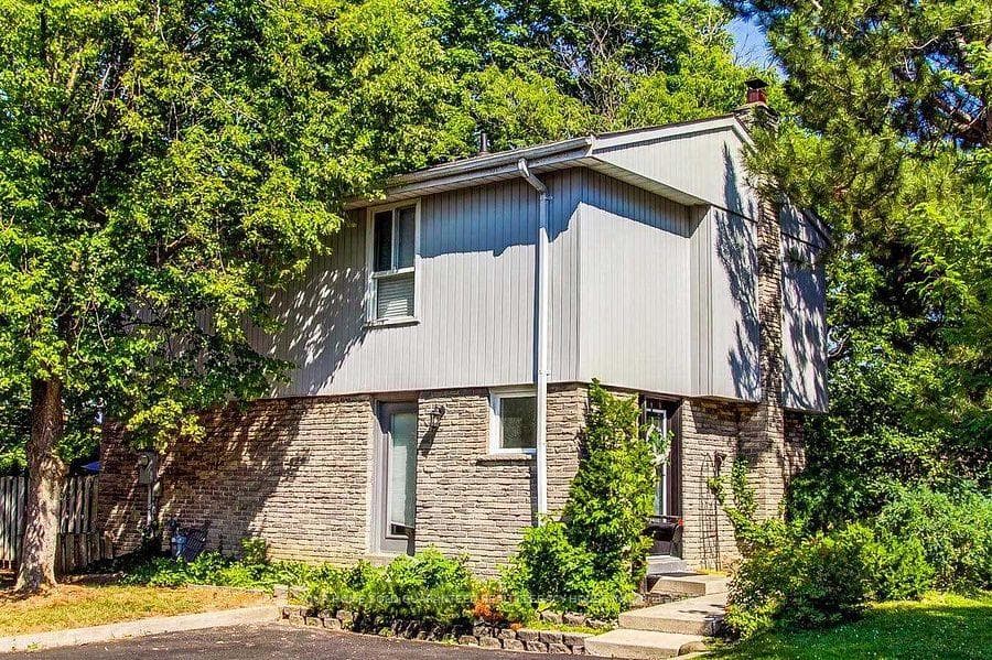 59 Kenninghall Boulevard Unit 17