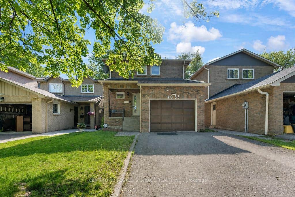 4053 Trapper Crescent