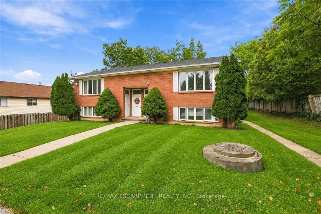 26 Renfrew Street