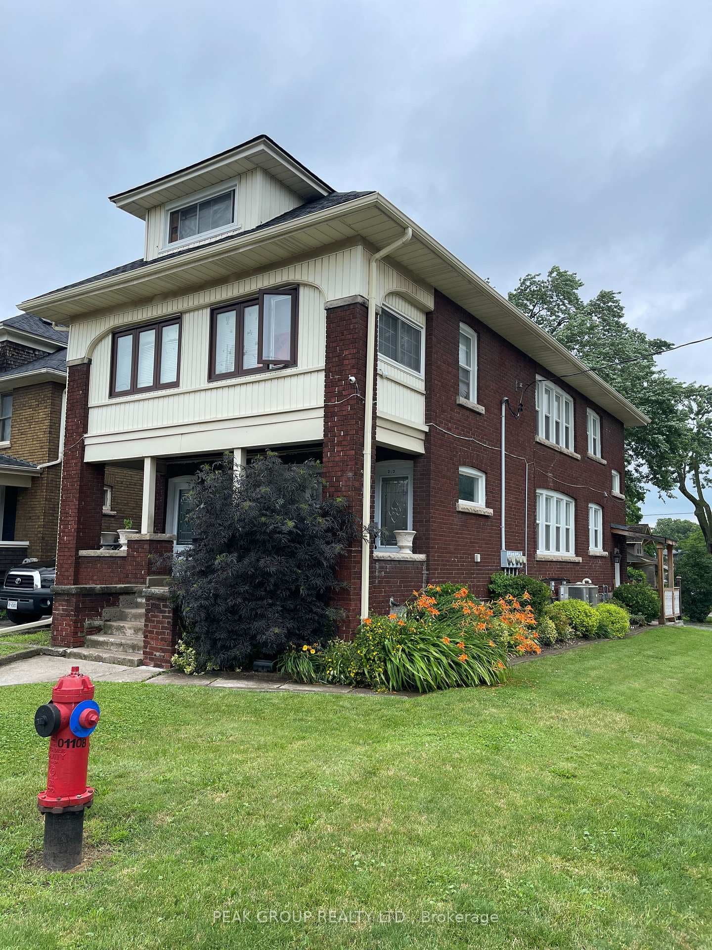 4961 Armoury Street Unit Lower