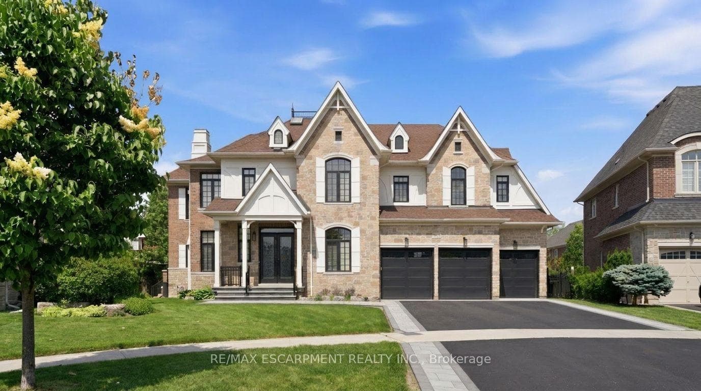 950 FREDONIA Drive
