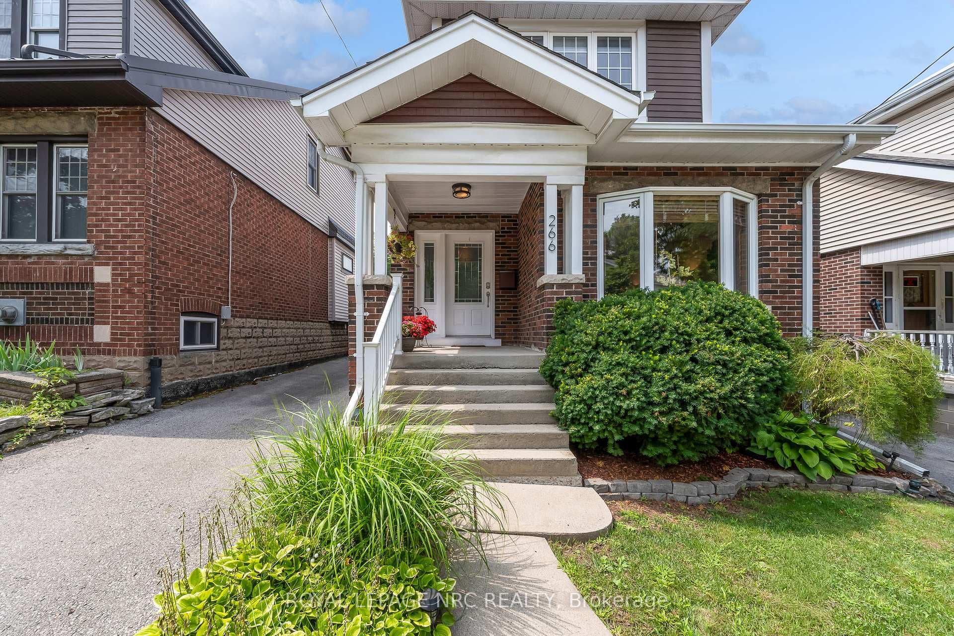 266 London Street