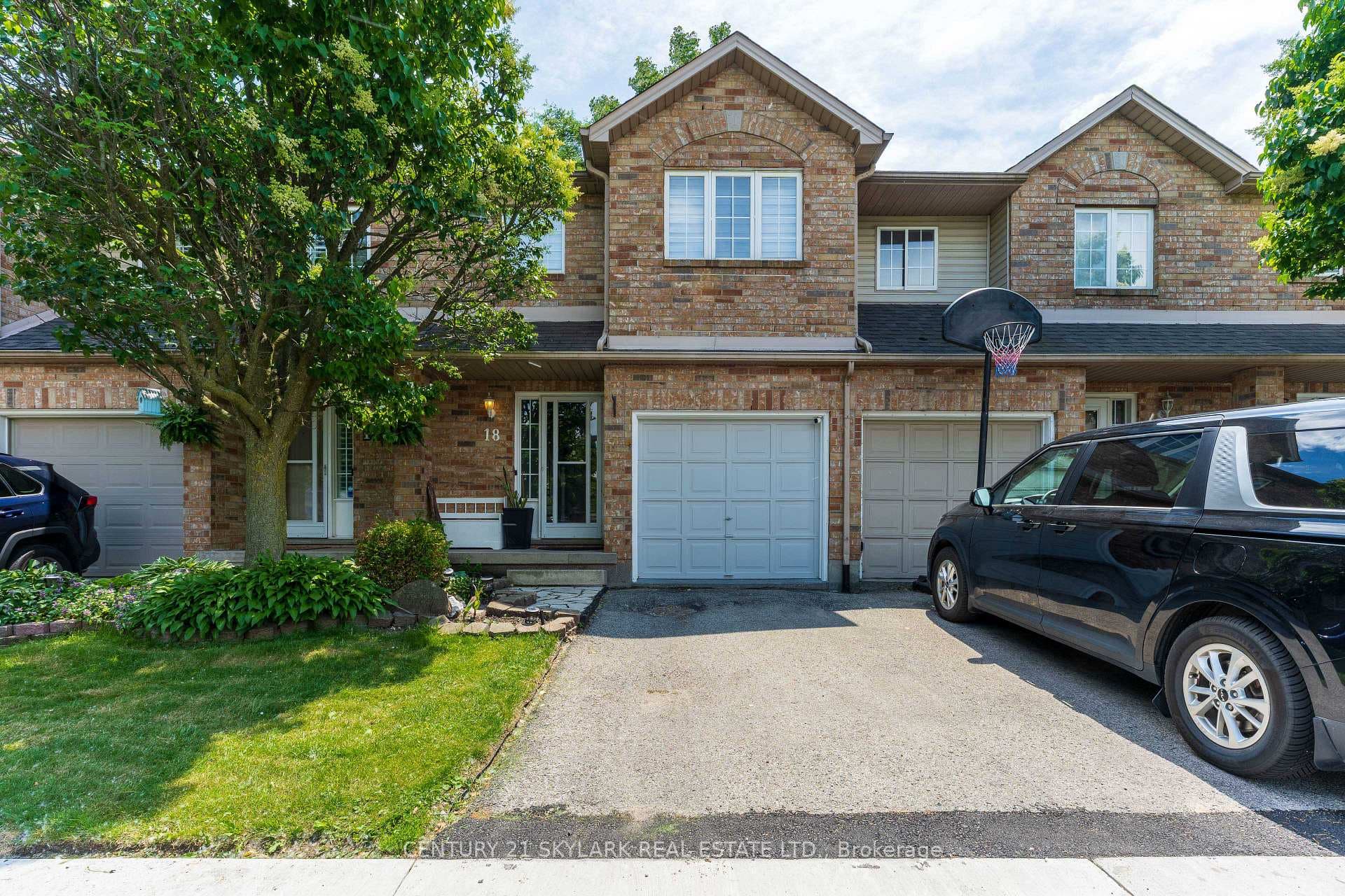 10 Cadham Boulevard Unit 18