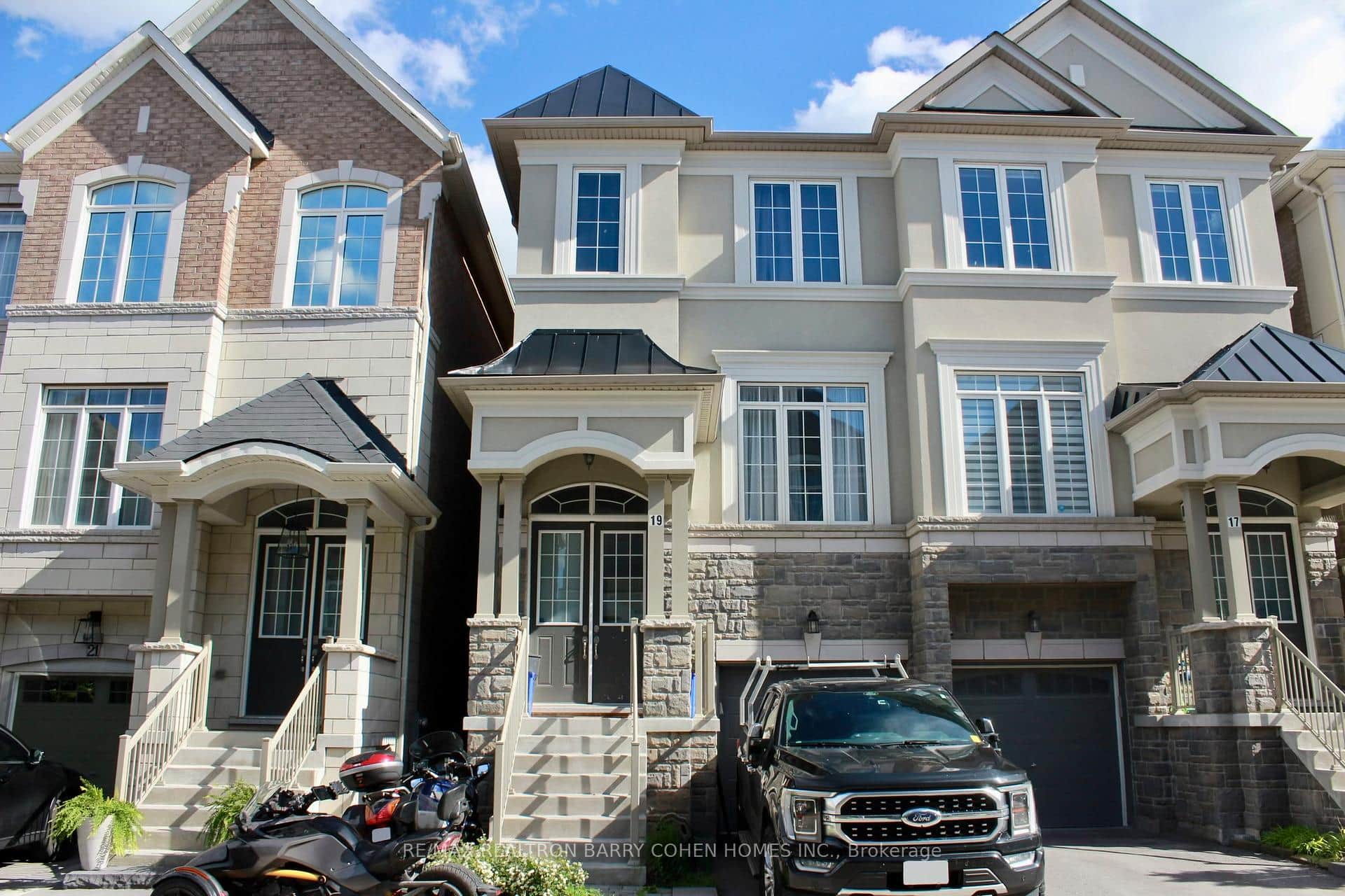 19 Latchford Lane