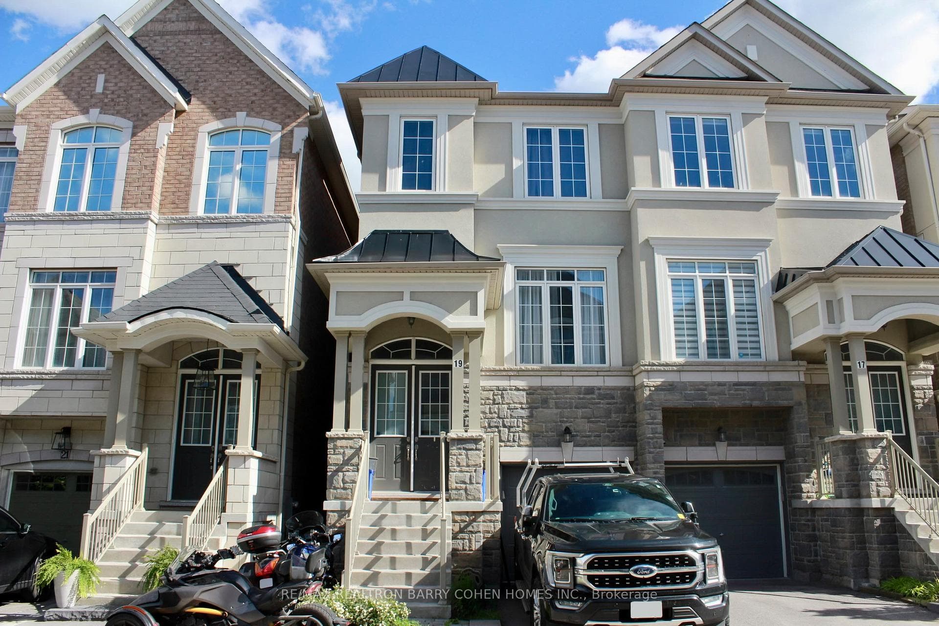 19 Latchford Lane