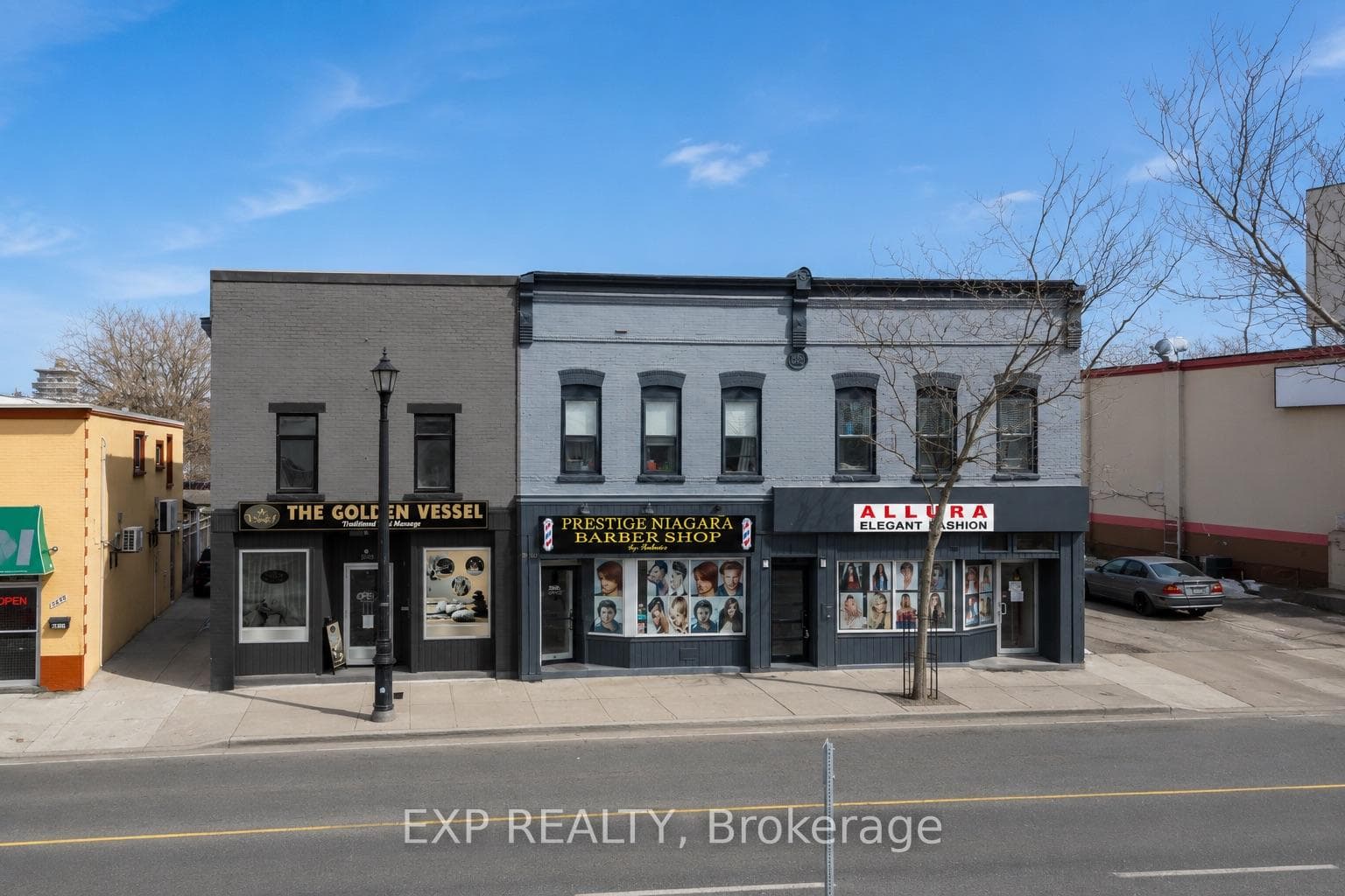 5848-5850 Ferry Street