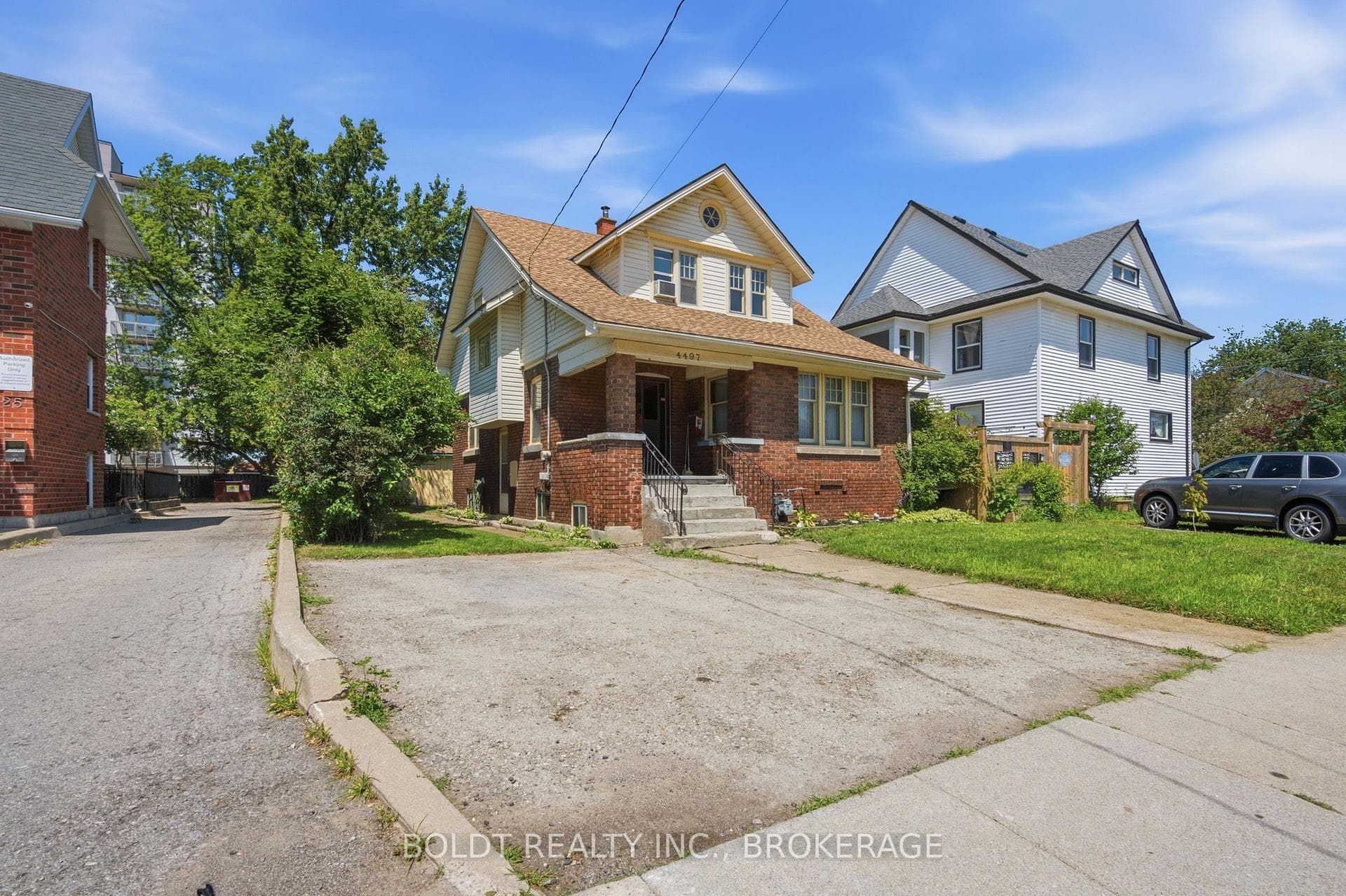 4497 Morrison Street