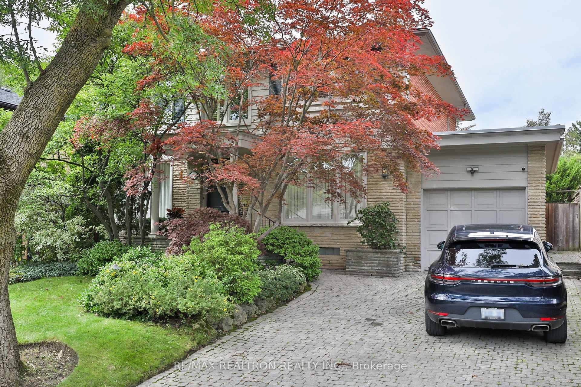 706 Briar Hill Avenue
