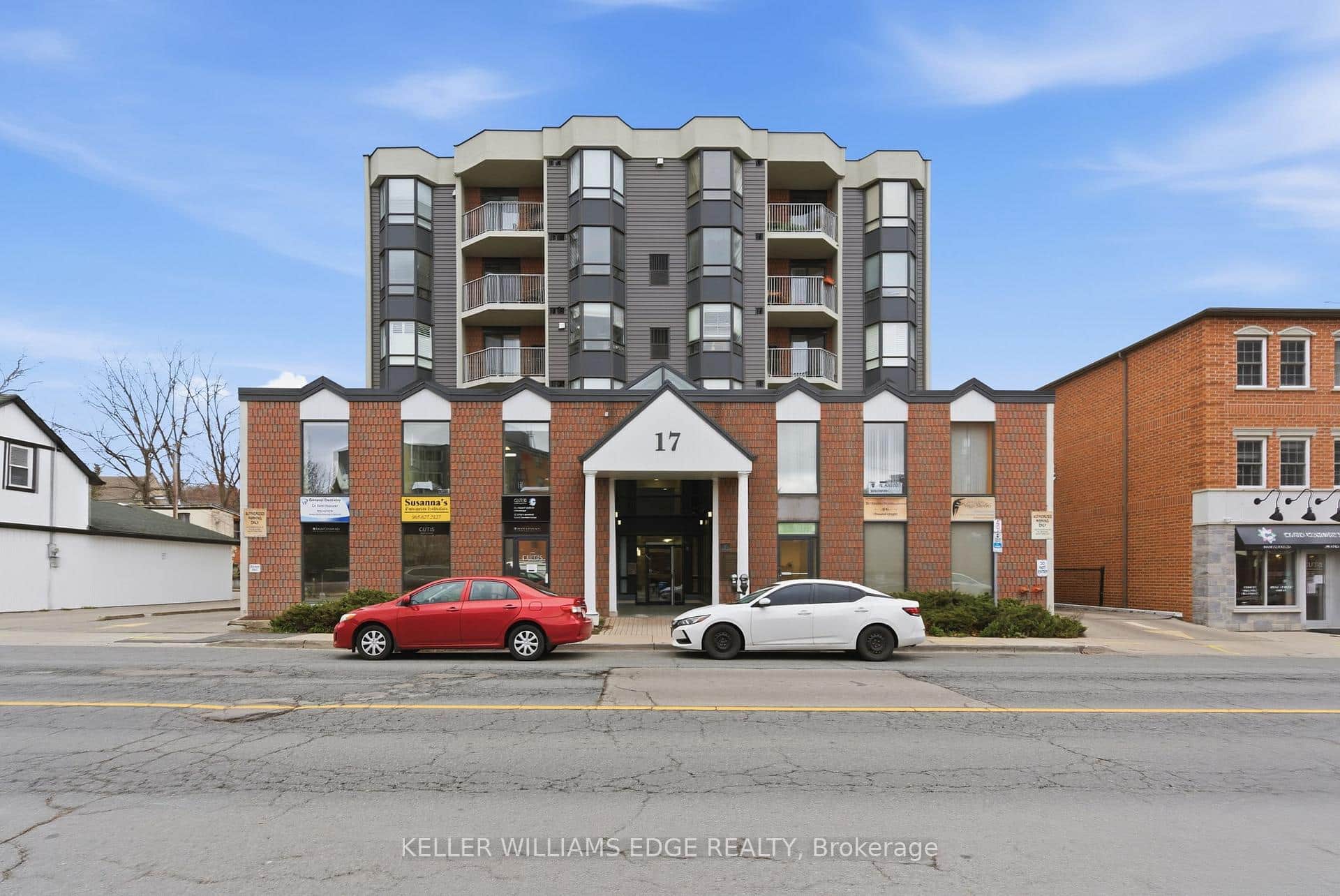 17 King Street Unit 205