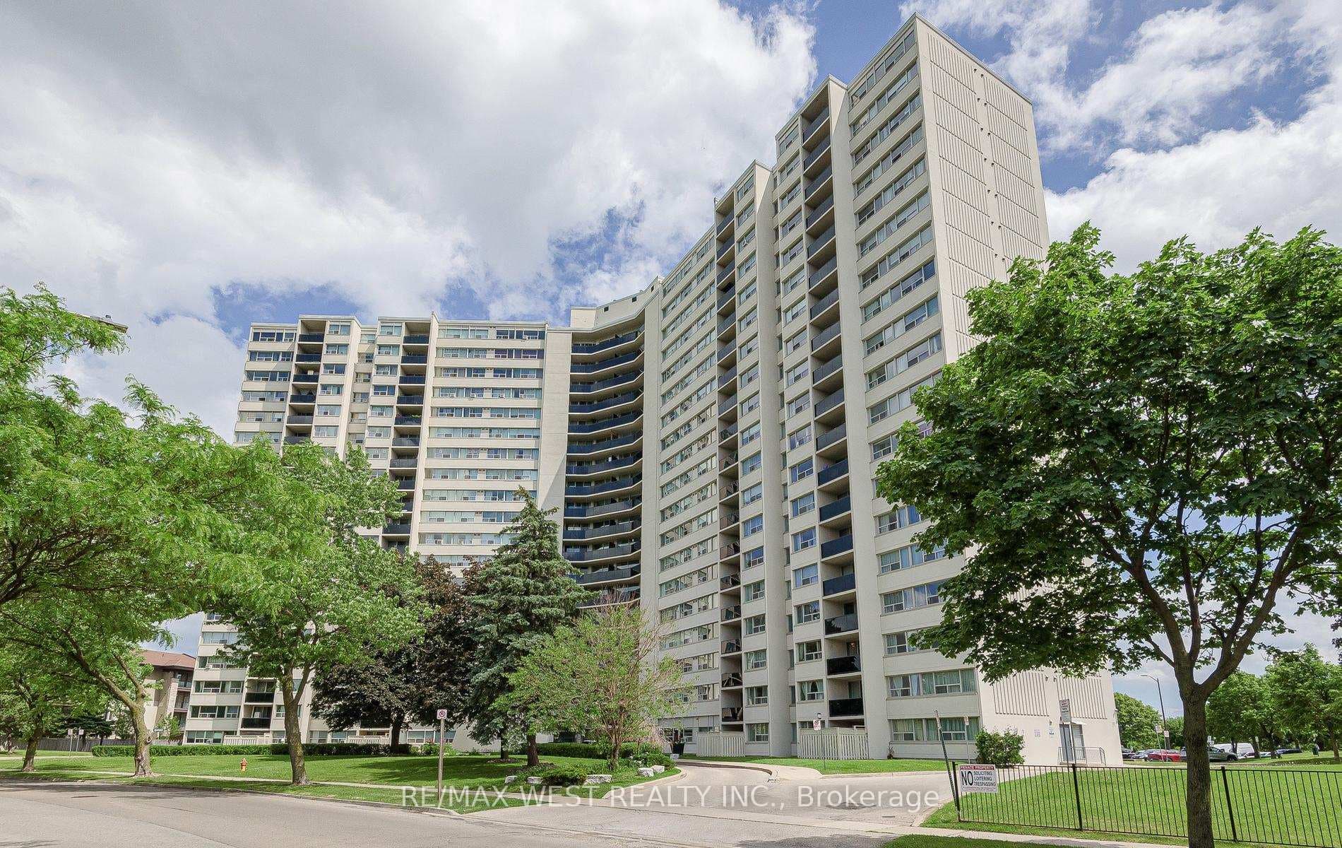530 Lolita Gardens Unit 1407