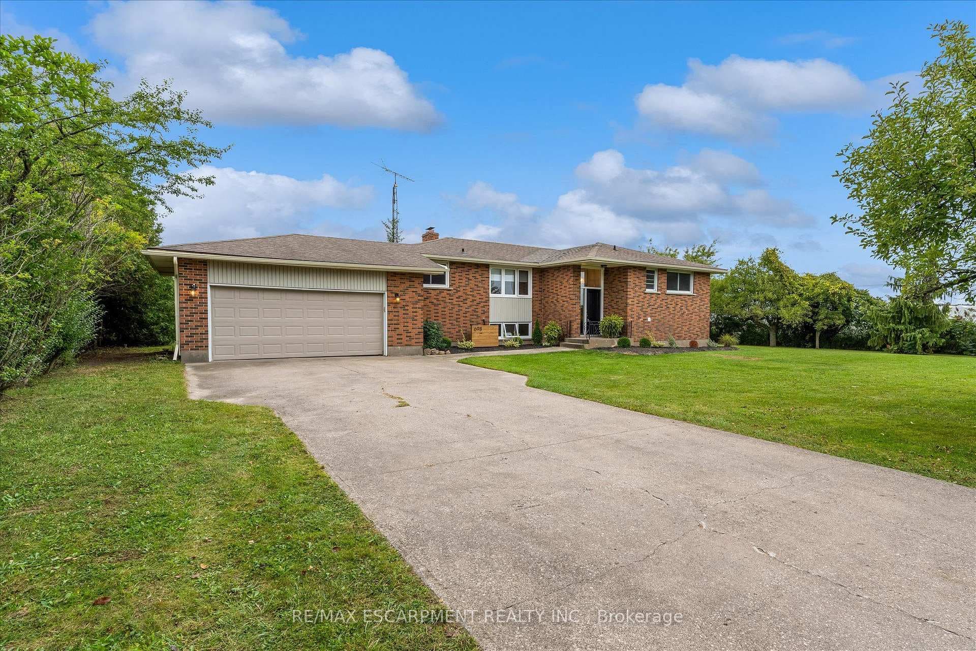 698 Concession 6 Road
