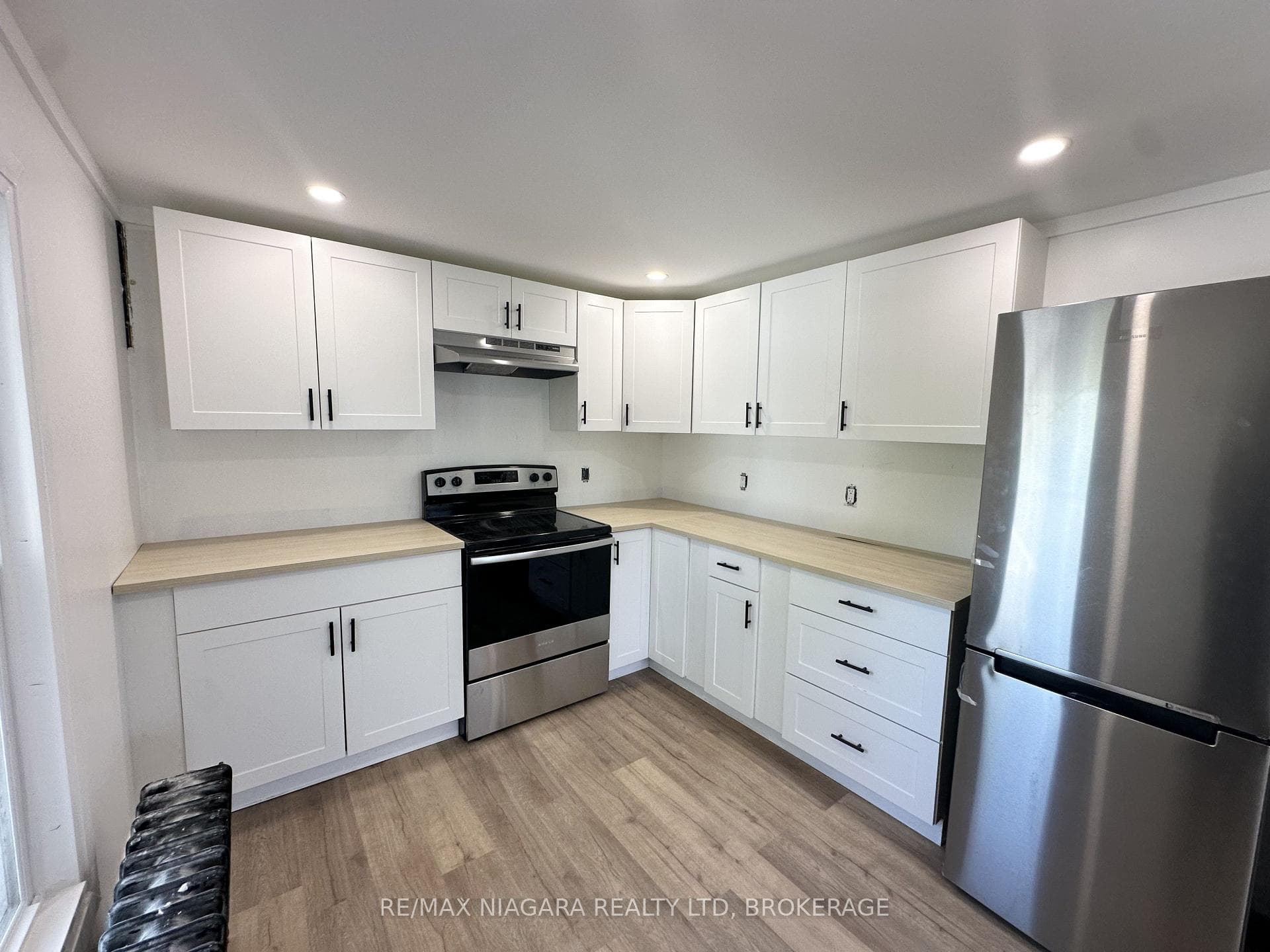 94 Crowland Avenue Unit #2
