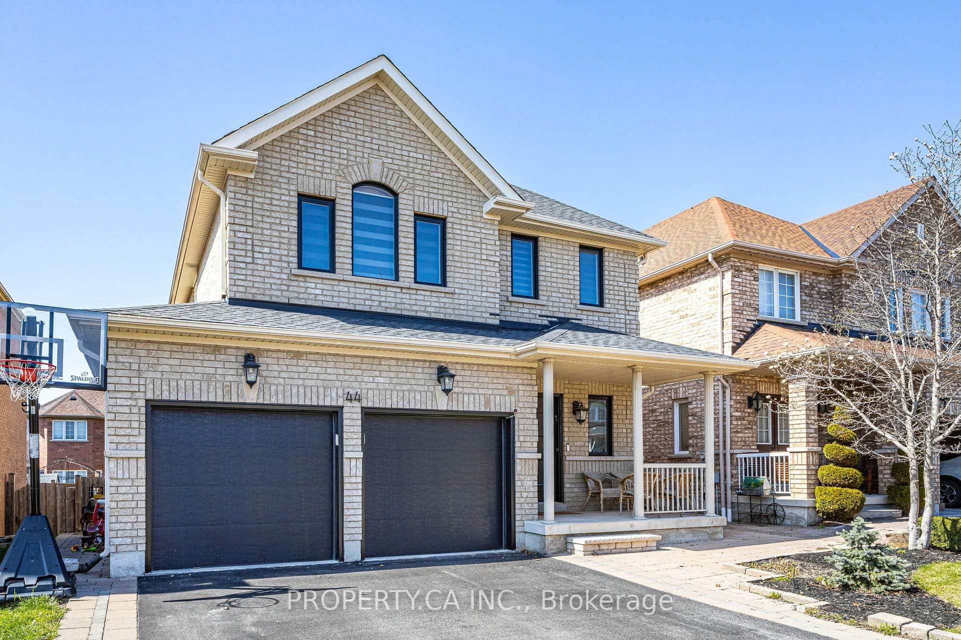 44 Andrew Hill Drive