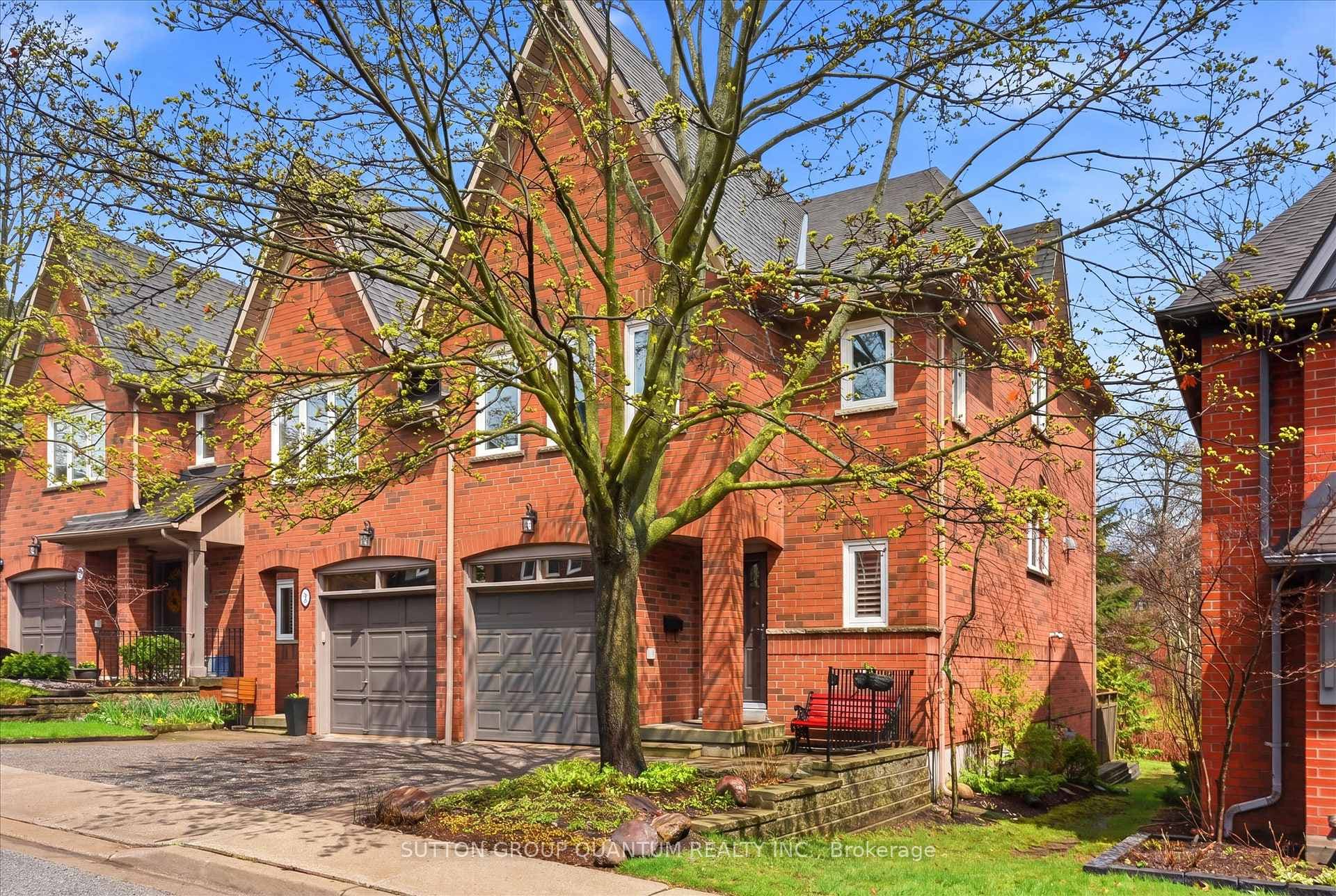 928 Queen Street Unit 30C