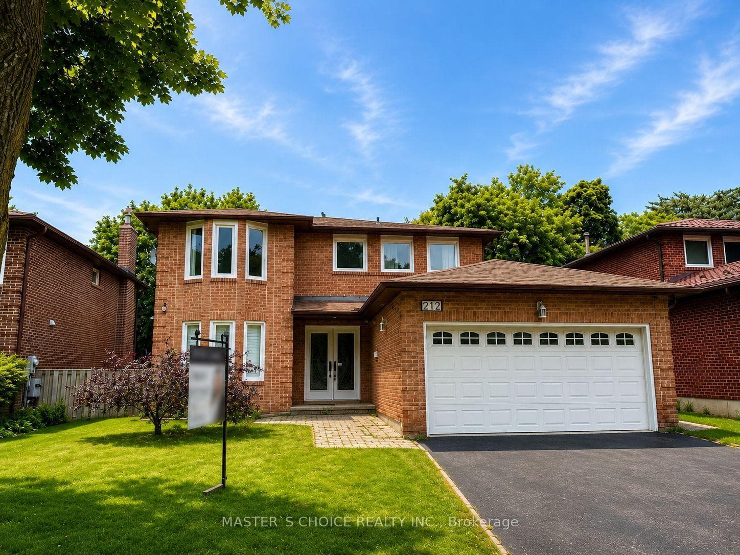 212 Fincham Avenue