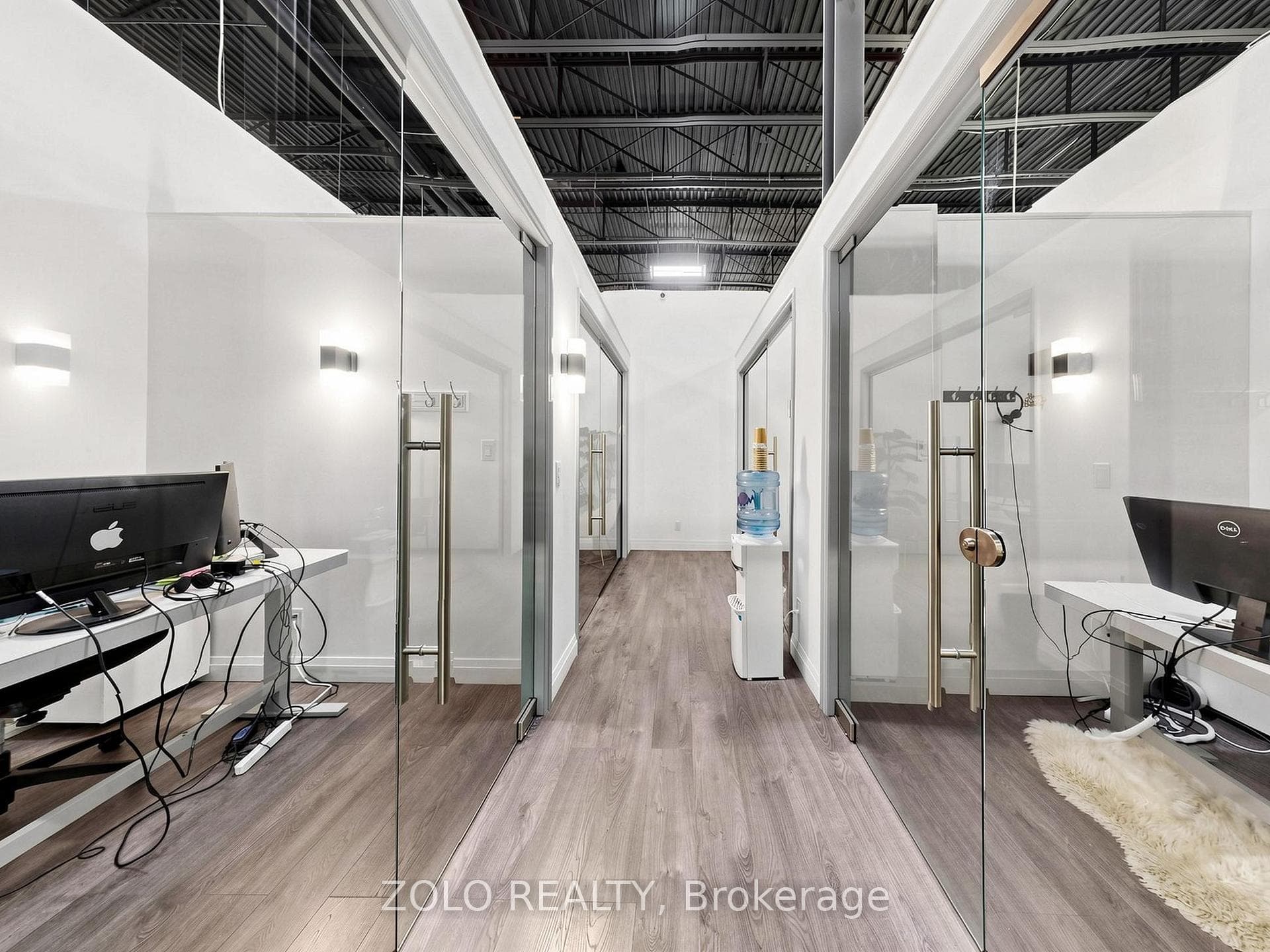 7250 Keele Street Unit D (350)