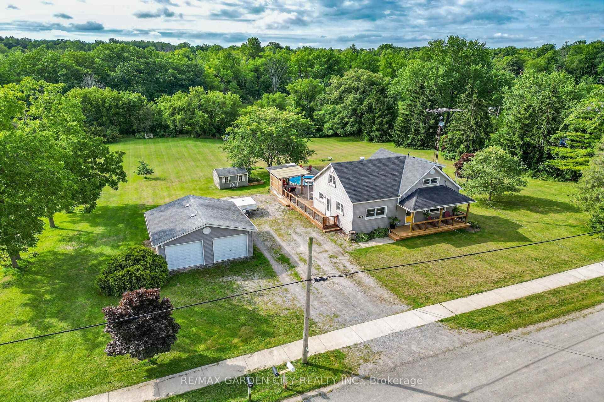 843 Lyons Creek Road