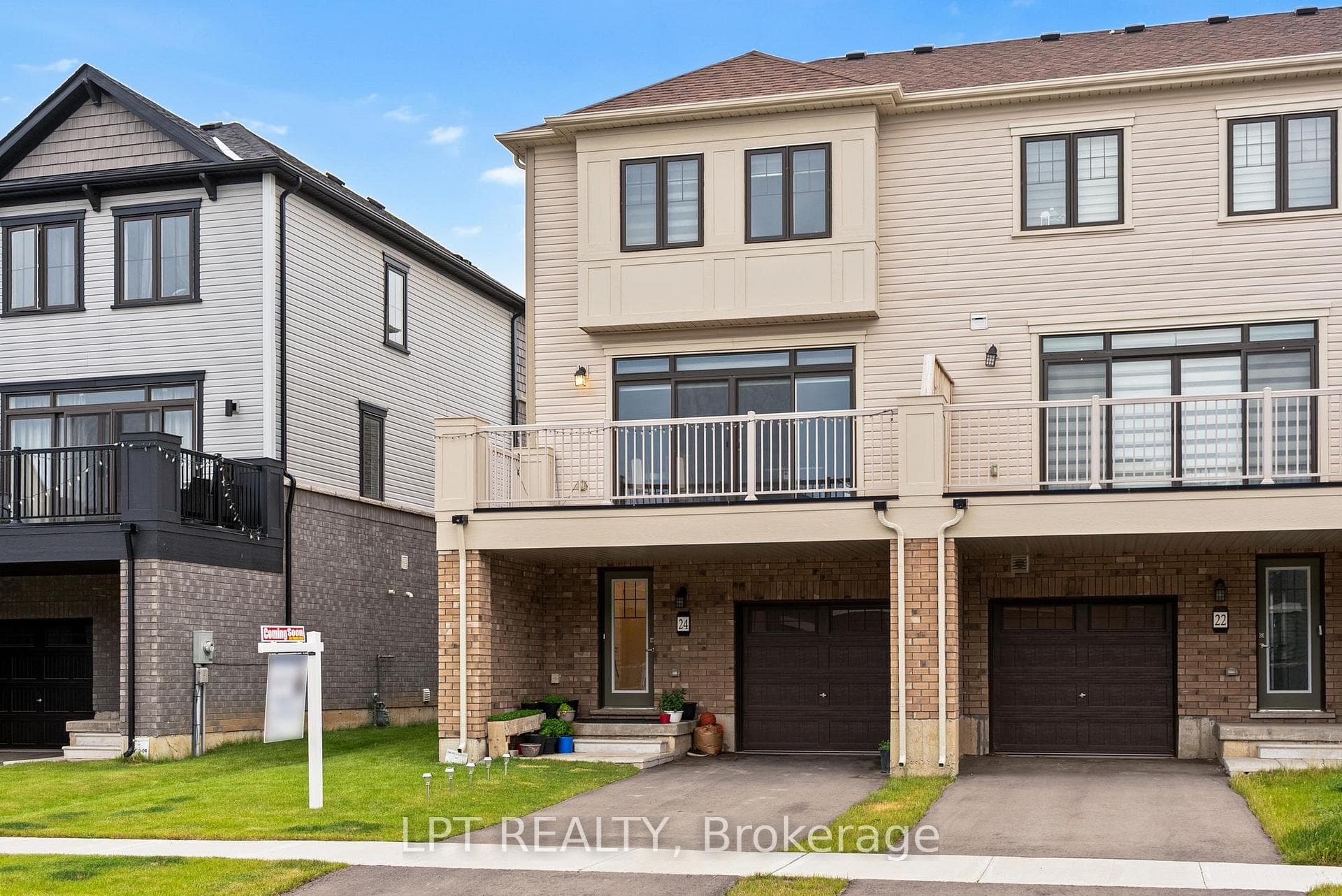 24 Bee Crescent