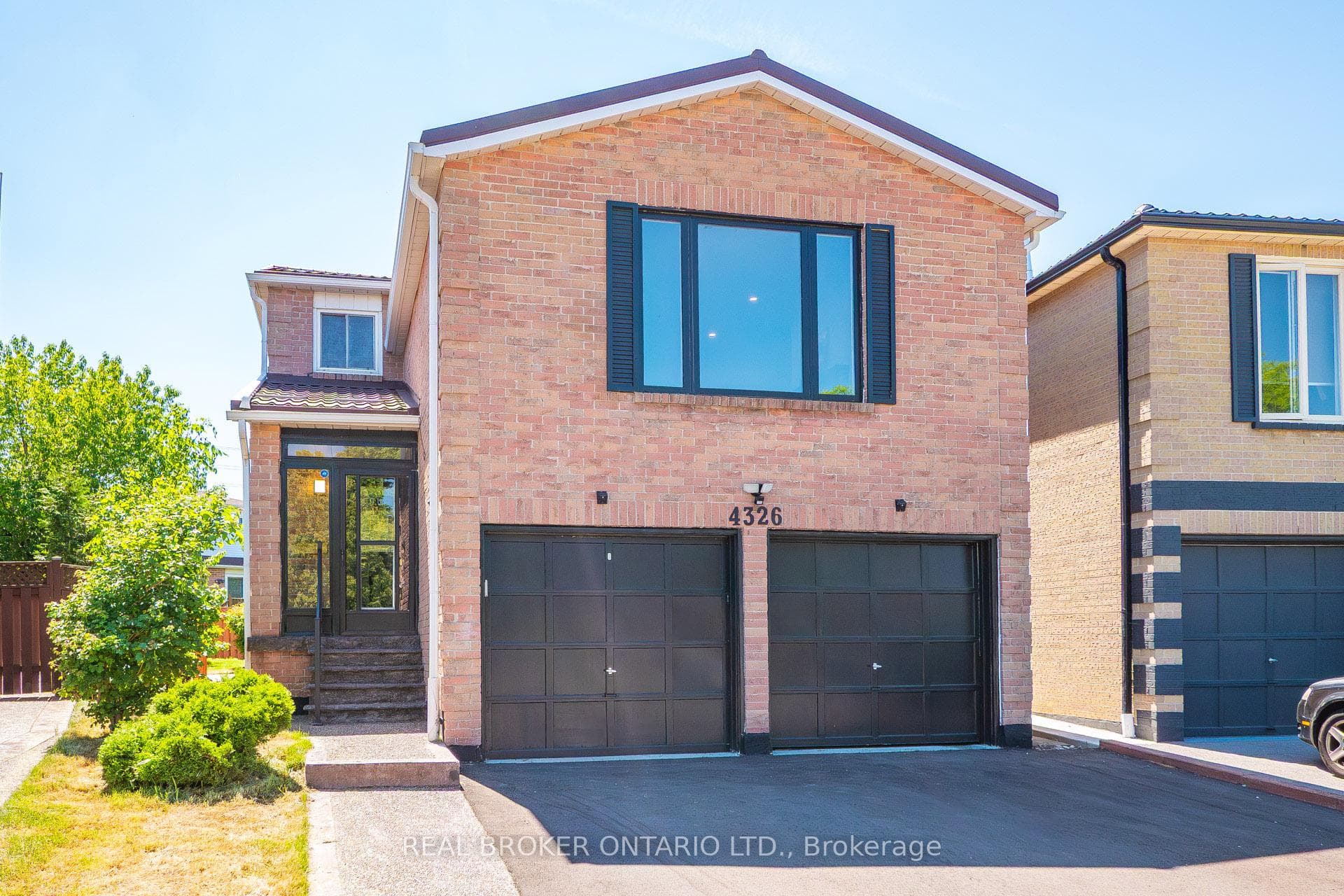 4326 Waterford Crescent