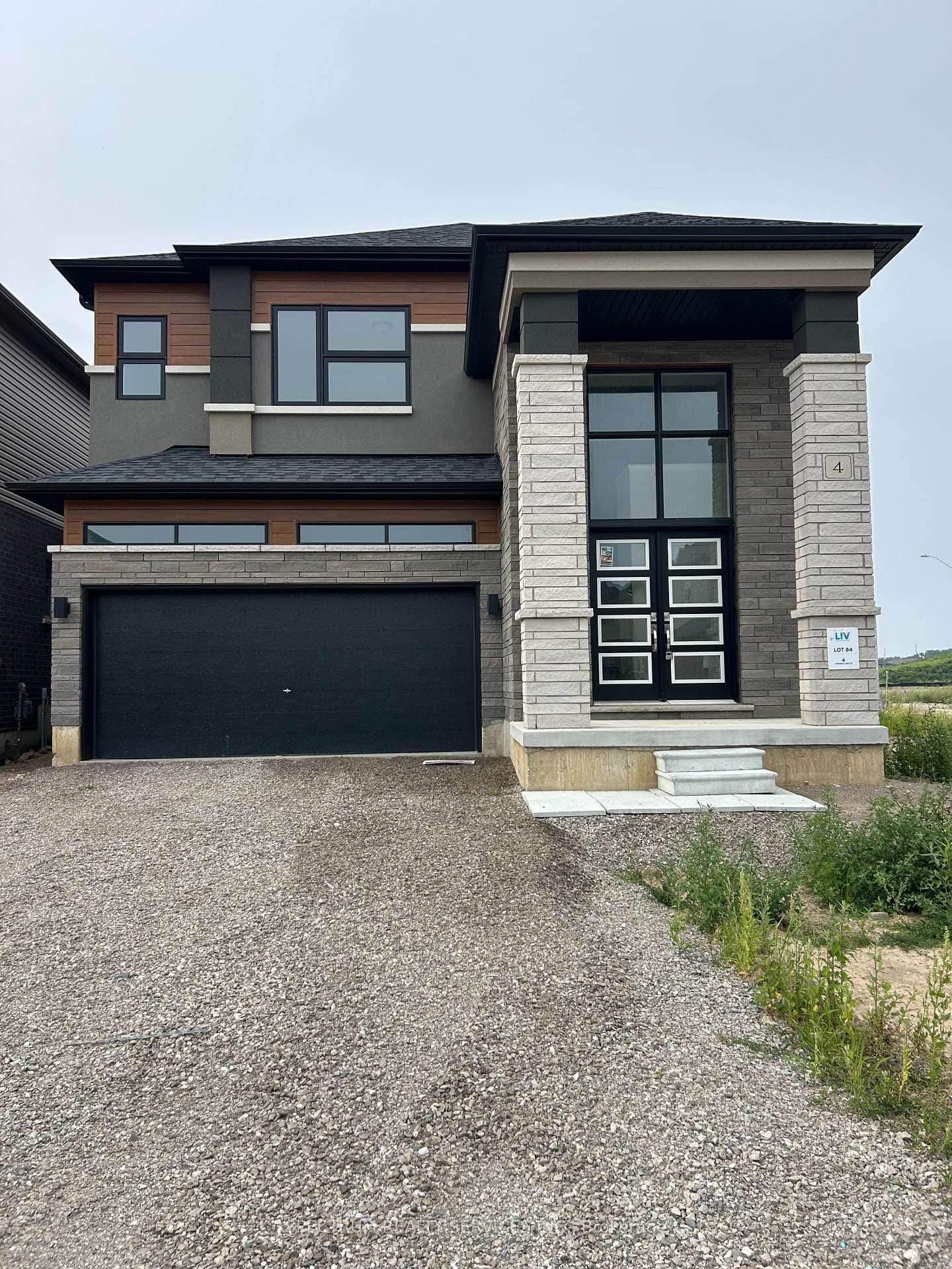 4 Arding Circle