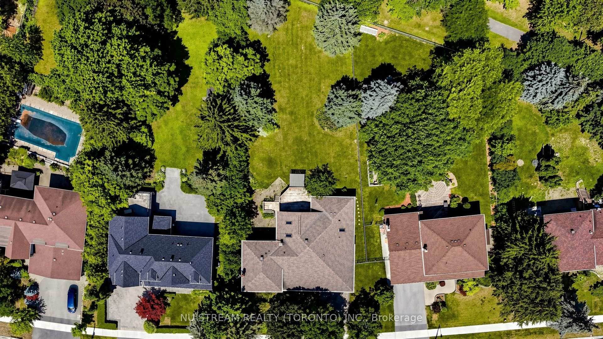 20 Blackforest Drive