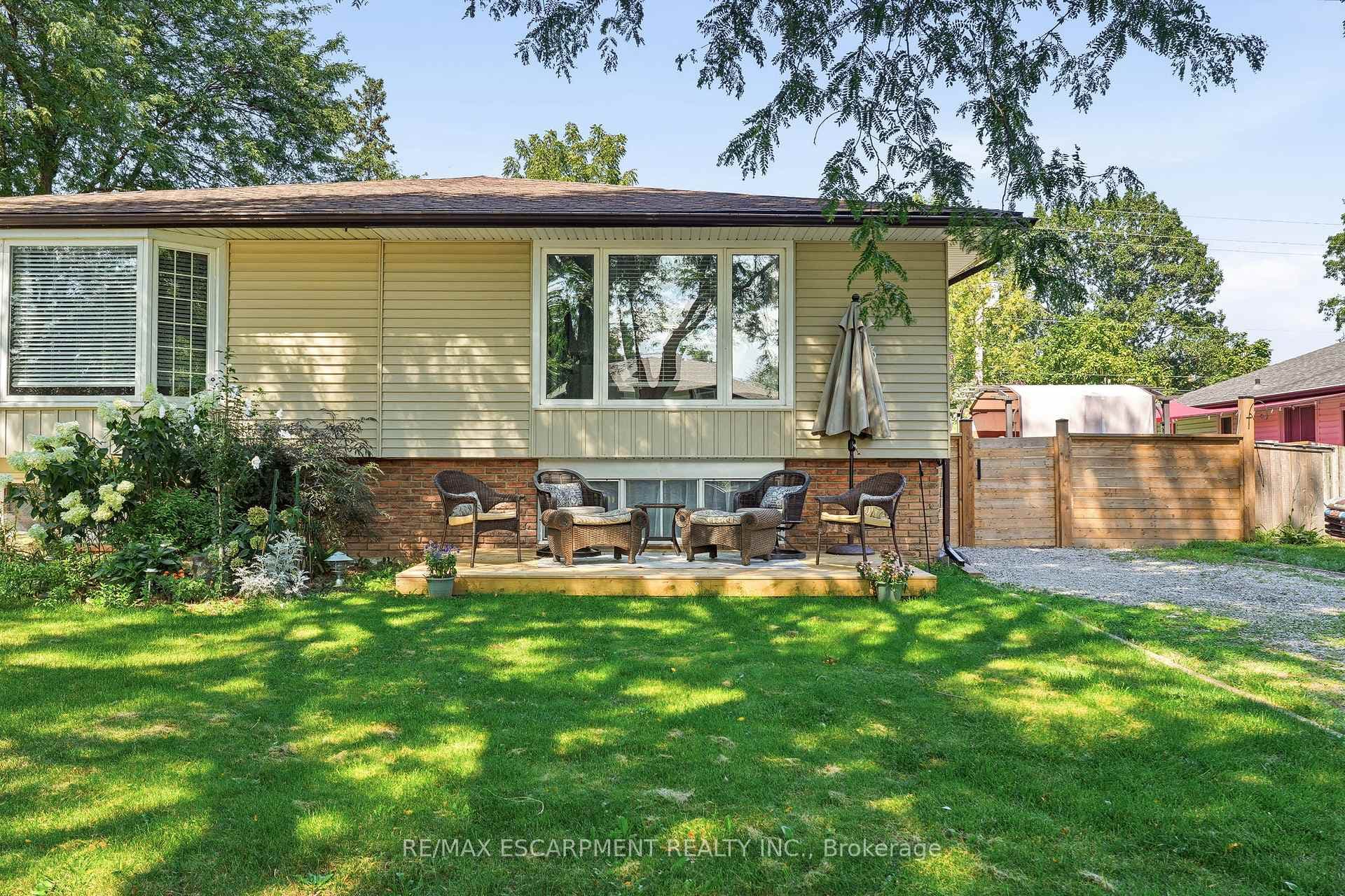 3 Glengrove Avenue