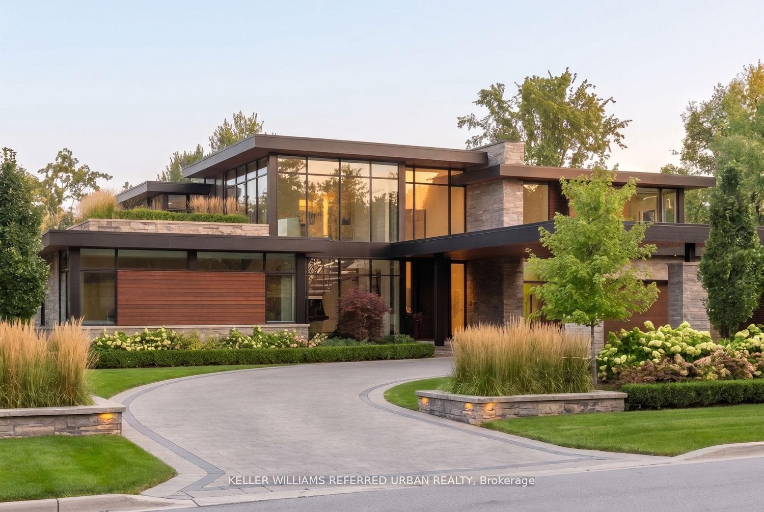 6 Maryvale Crescent