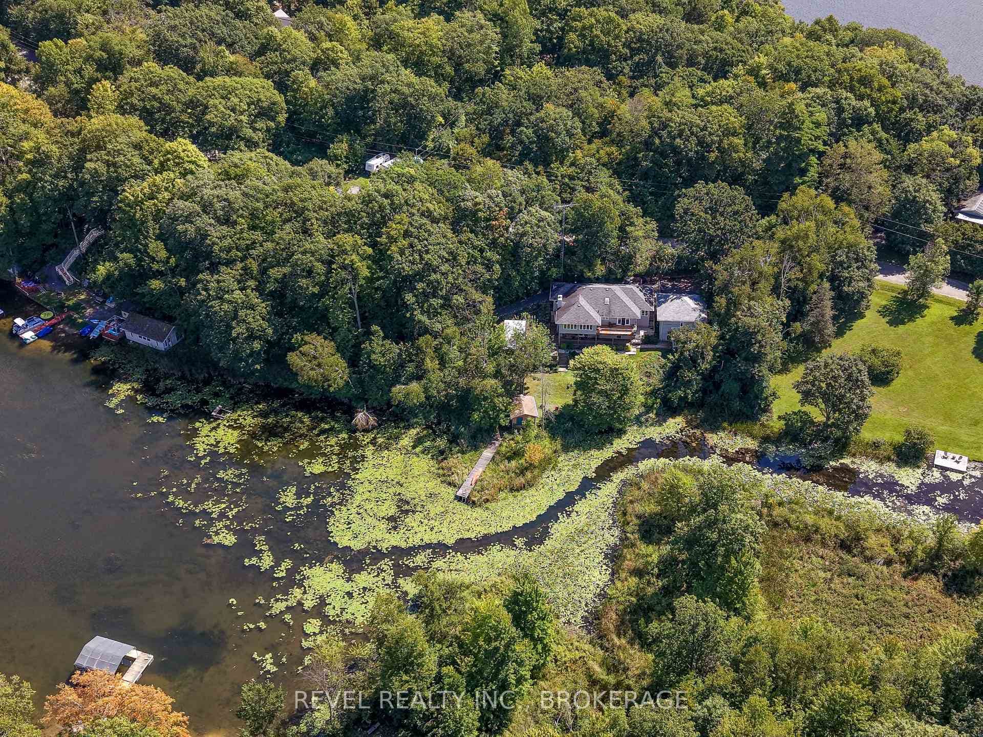 5383 Rideau Road