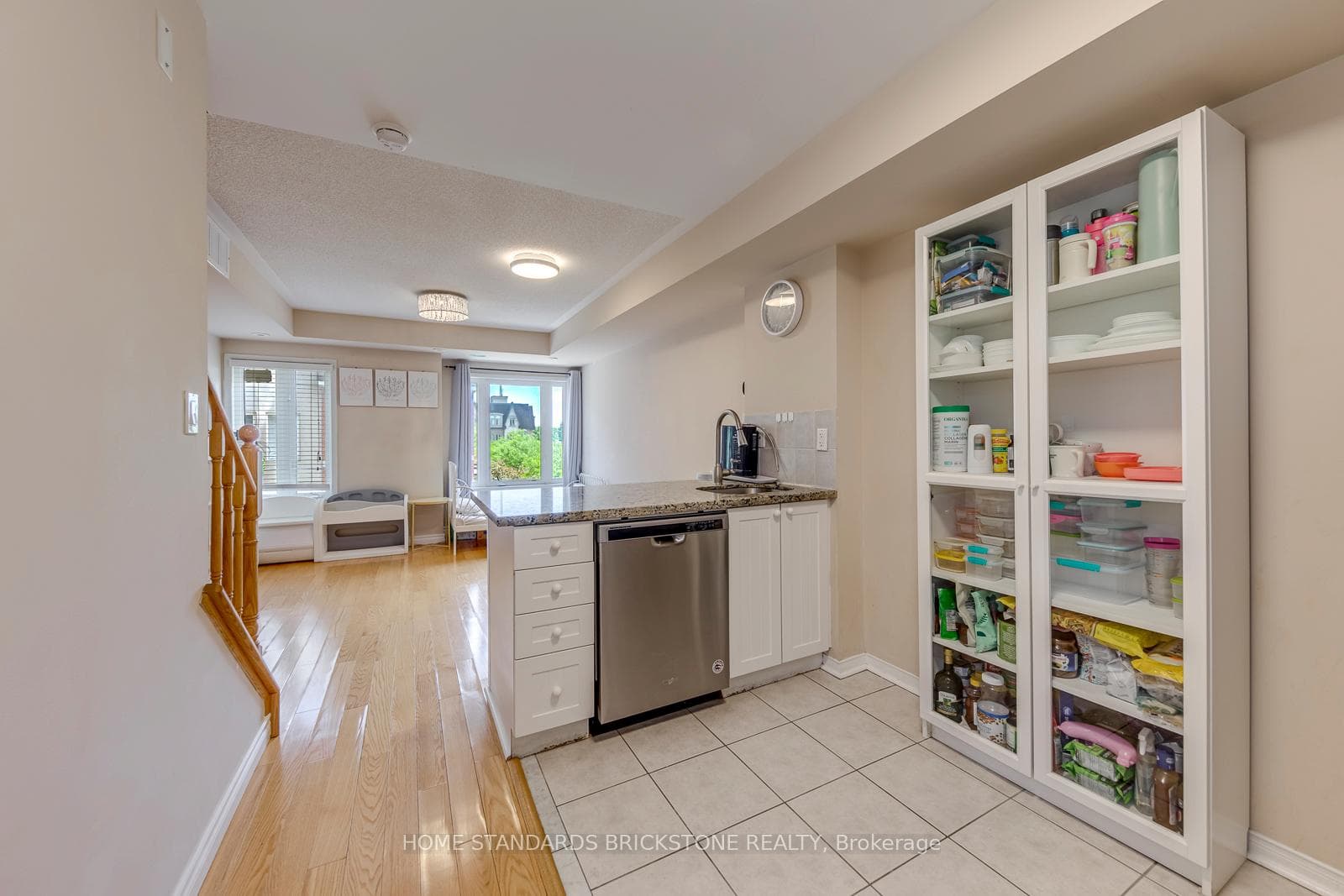 306 John Street Unit 291