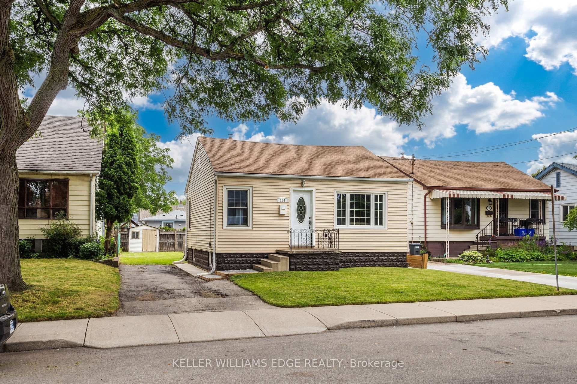 134 Selkirk Avenue