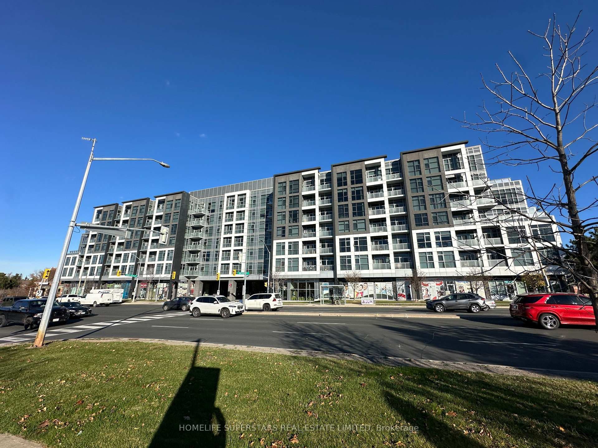 8763 Bayview Avenue Unit 309