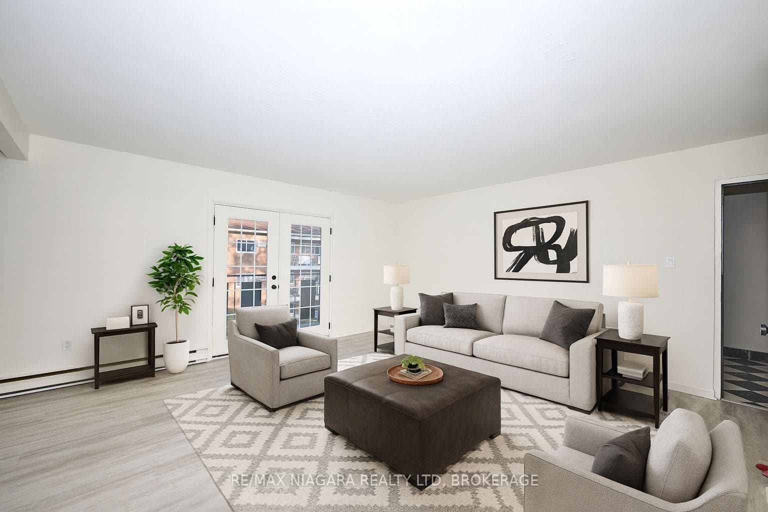 141 Plymouth Road Unit Unit 9