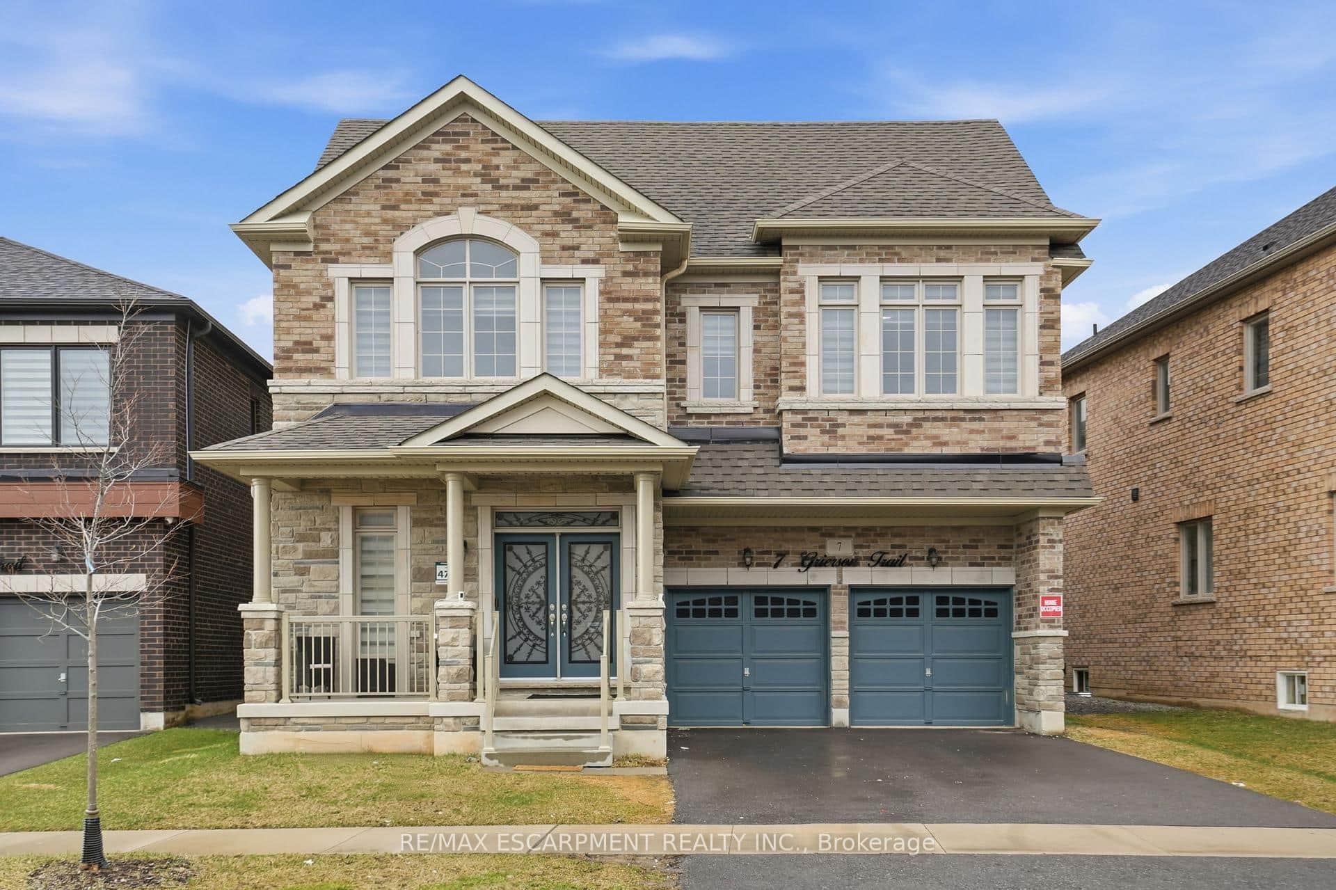 7 Grierson Trail