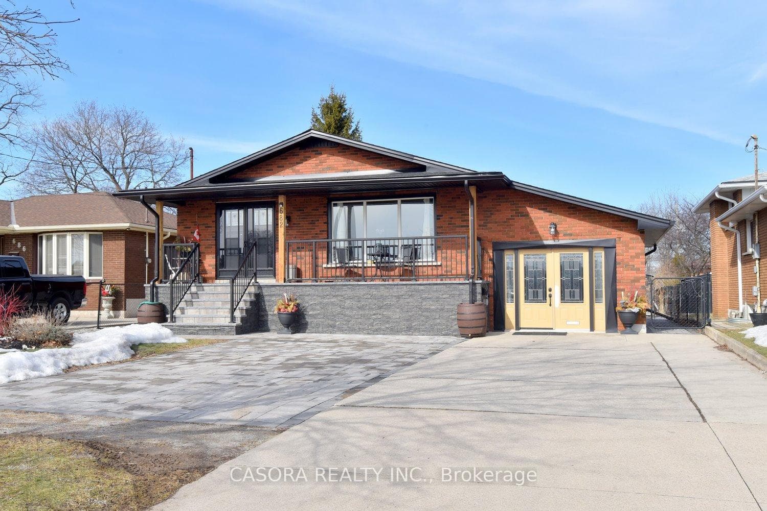 682 Mohawk Road
