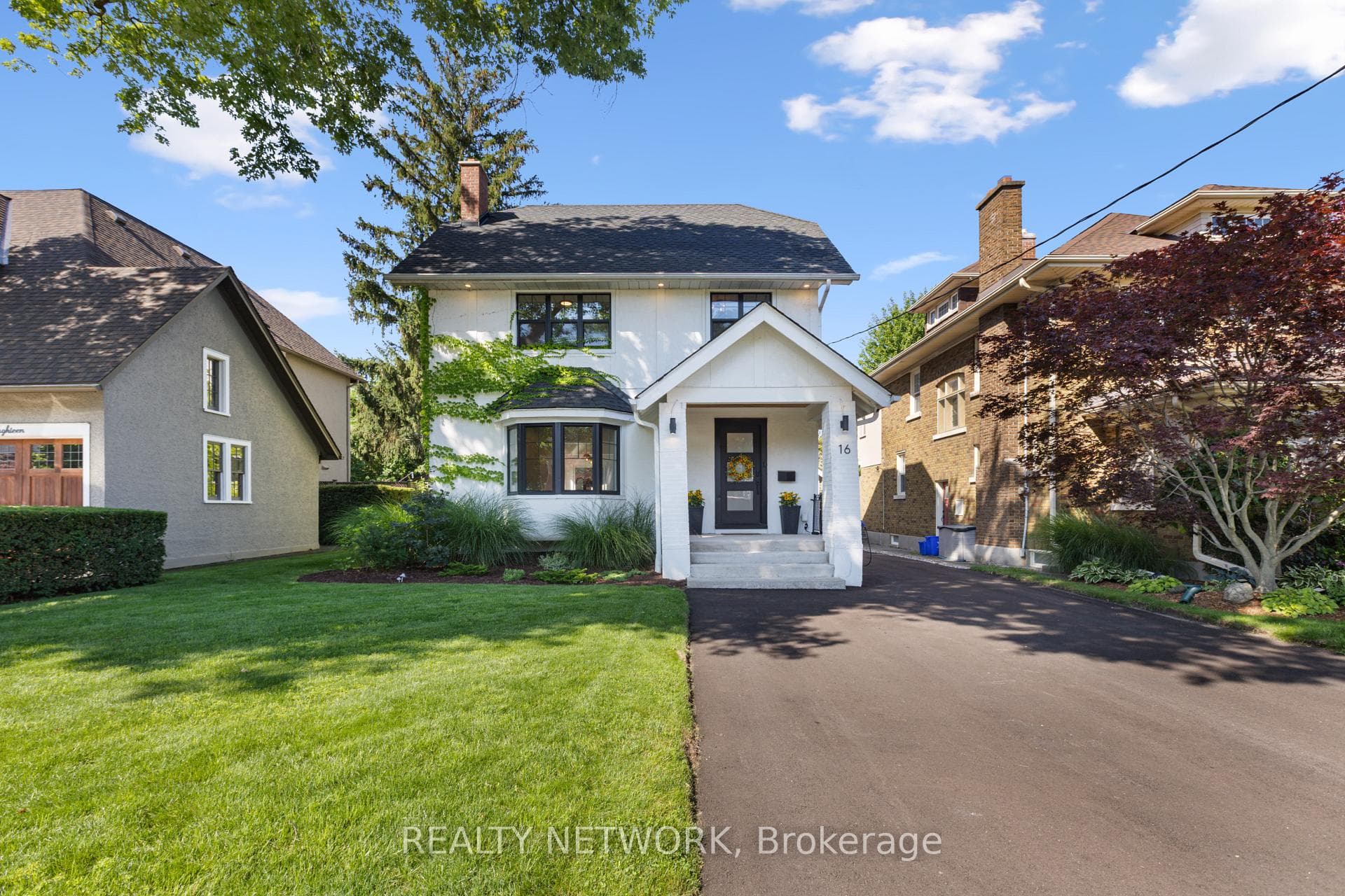 16 South Drive