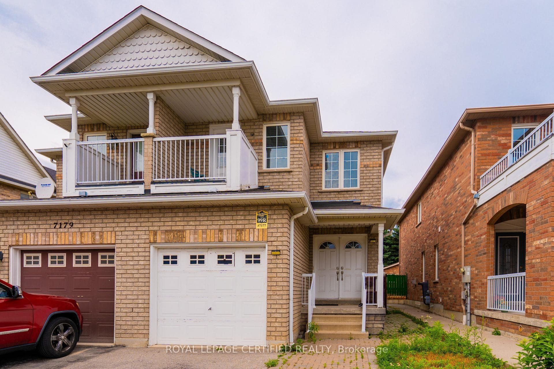 7177 Village Walk