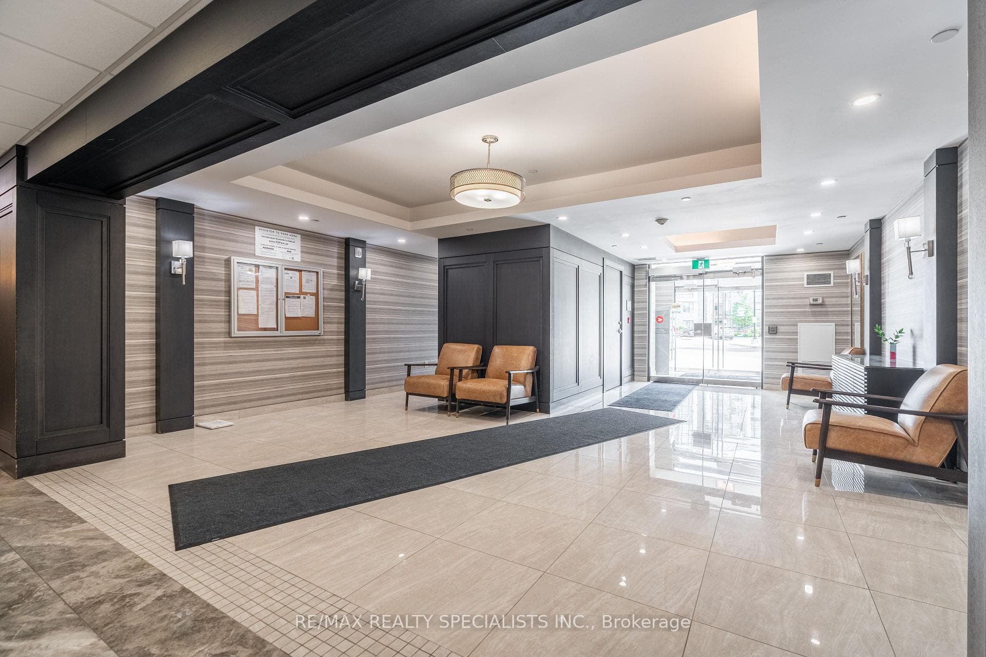 125 Shoreview Place Unit 321