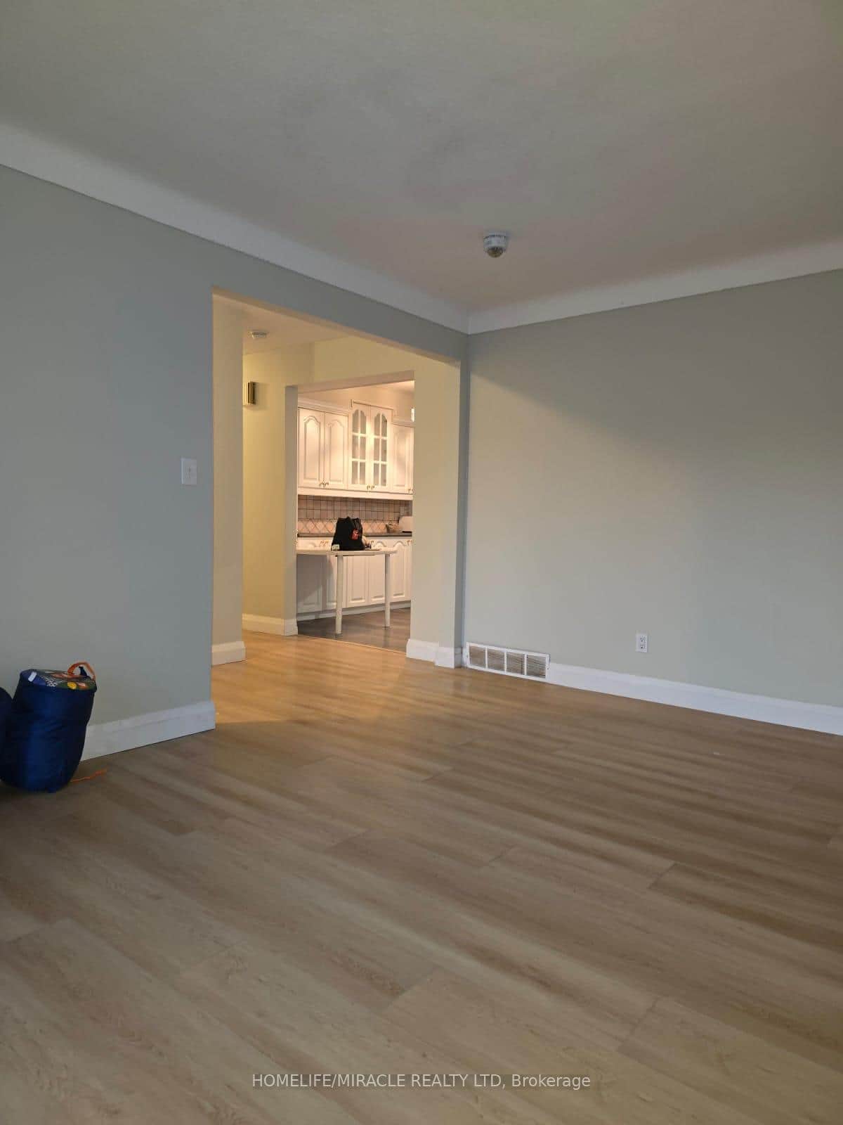 26 Glengarry Road Unit Upper
