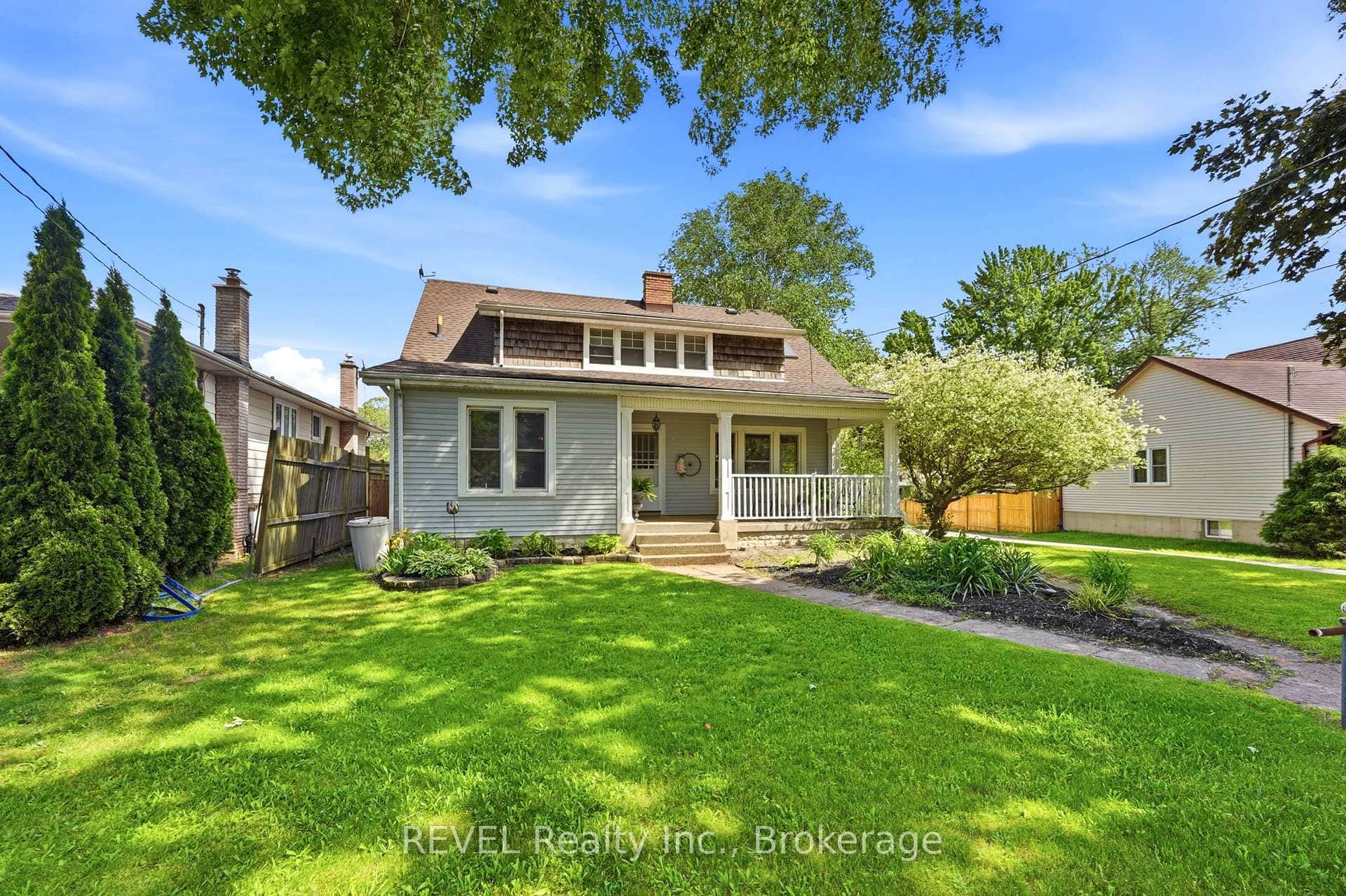 2732 Portage Road