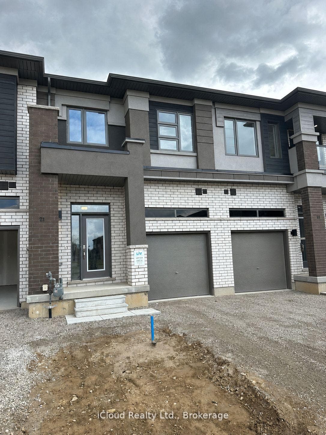 660 Colborne Street Unit 21