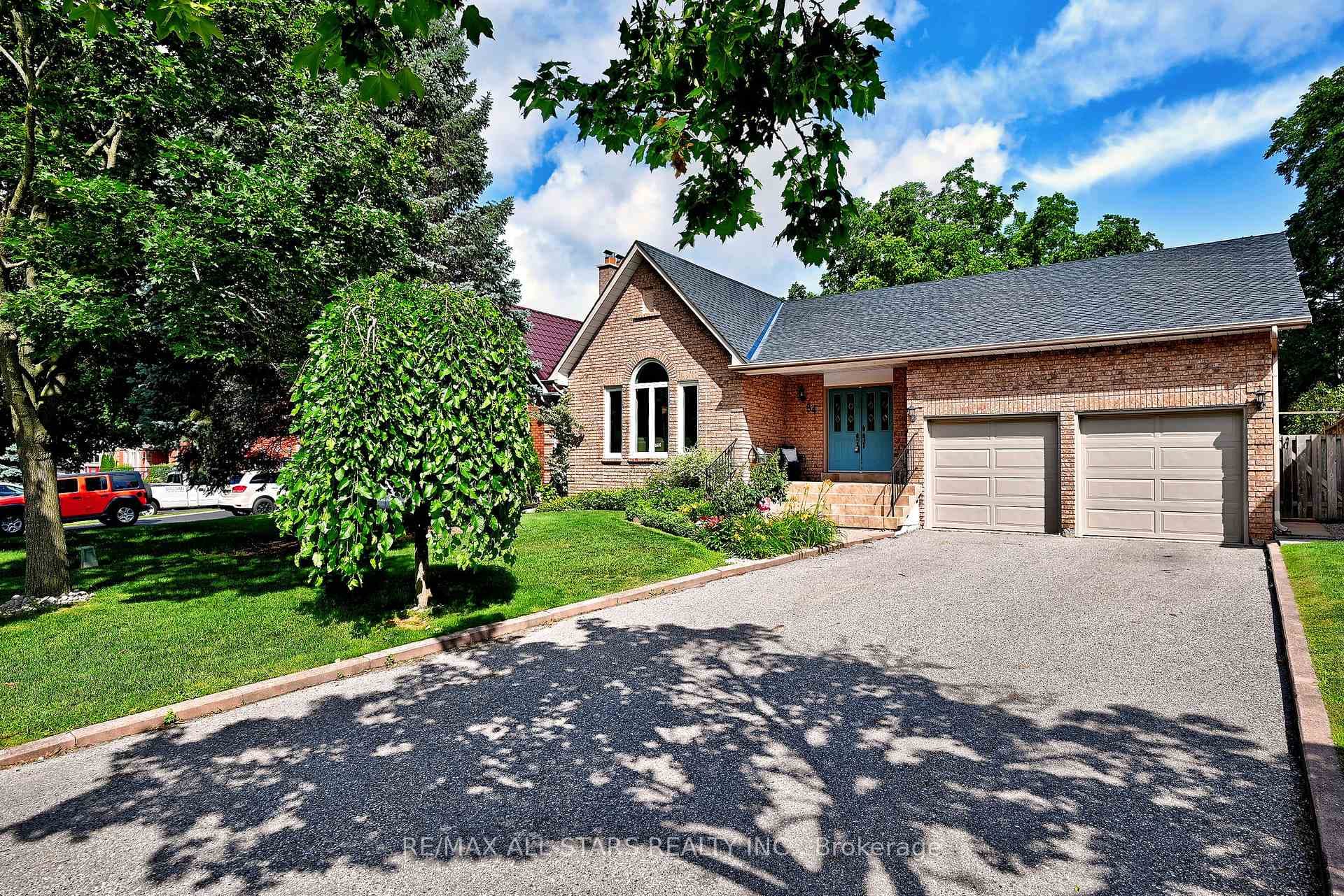 34 Captain Armstrong Lane