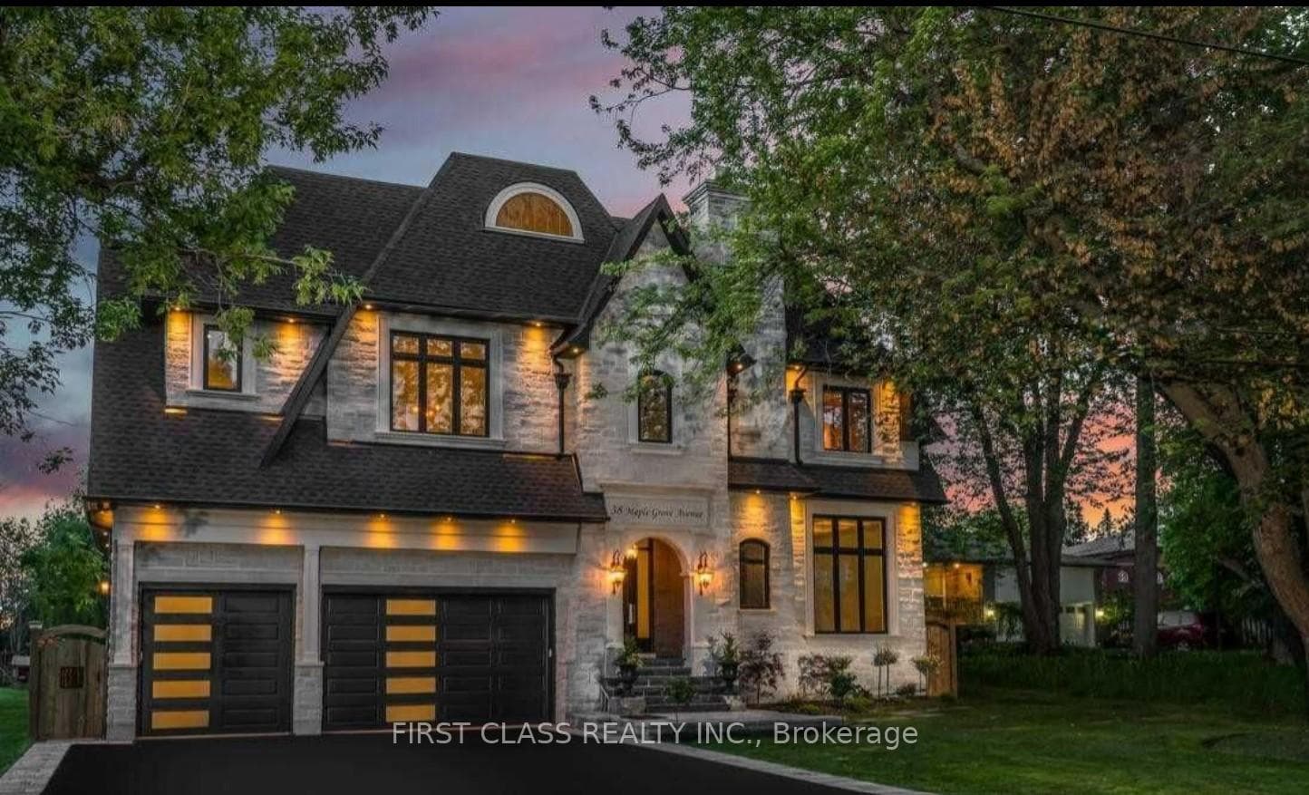 38 Maple Grove Avenue