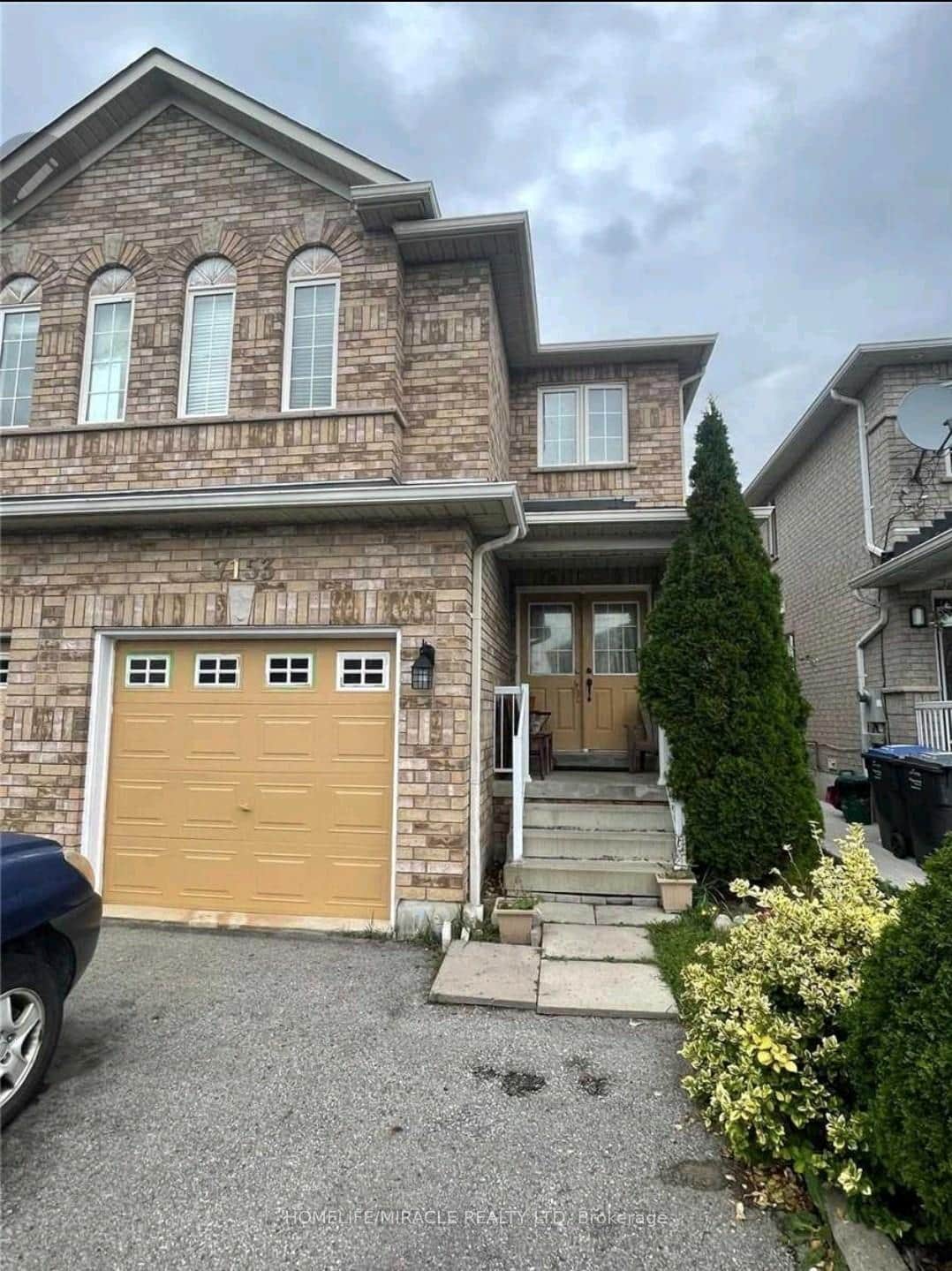 7153 Village Walk