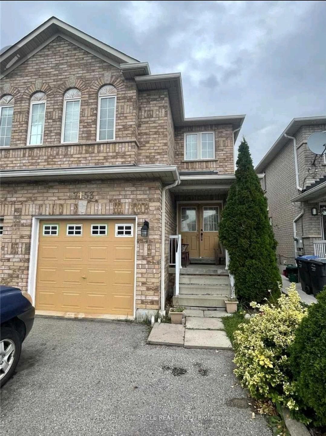 7153 Village Walk